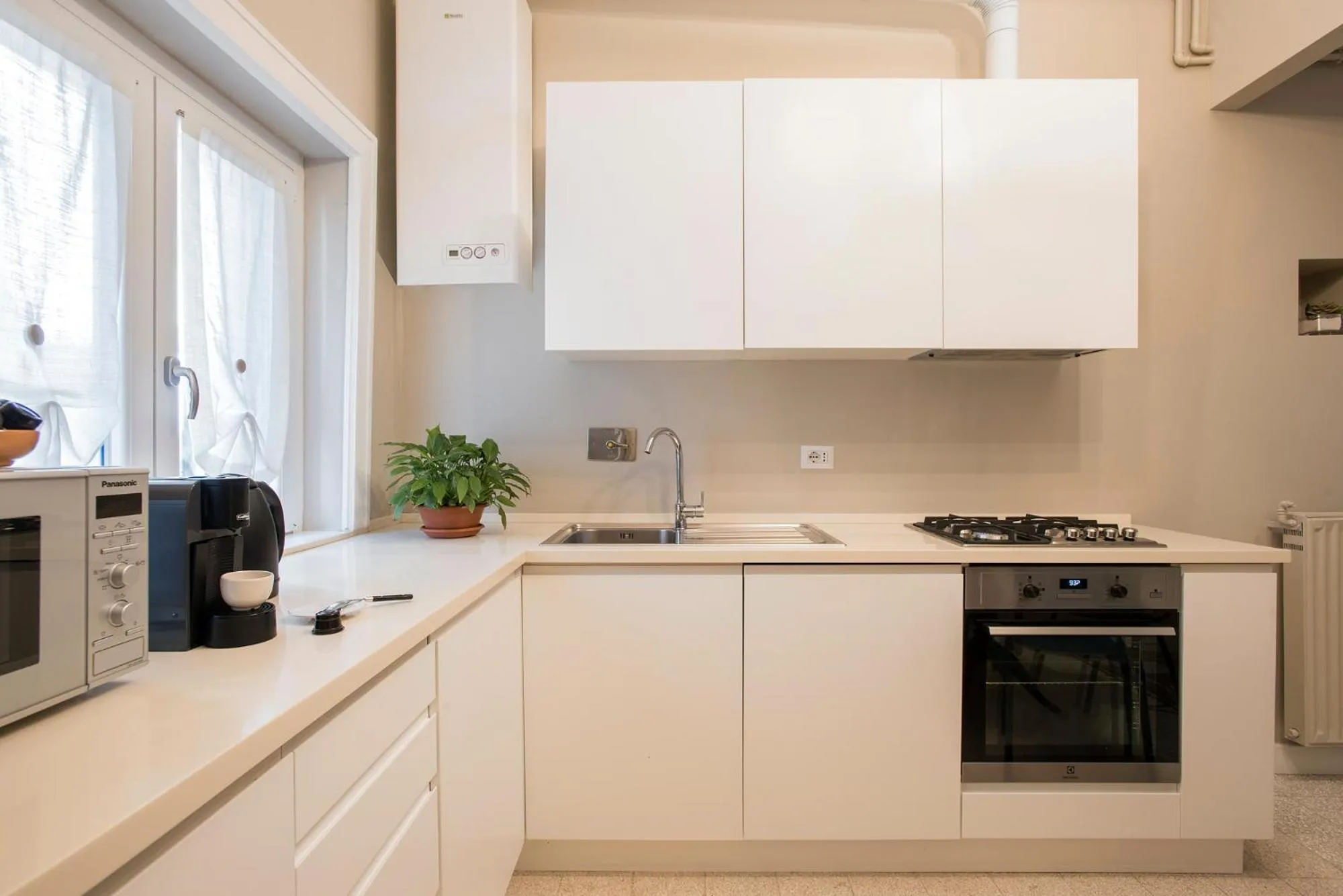 Coffee/tea facilities in Gonfalone 6