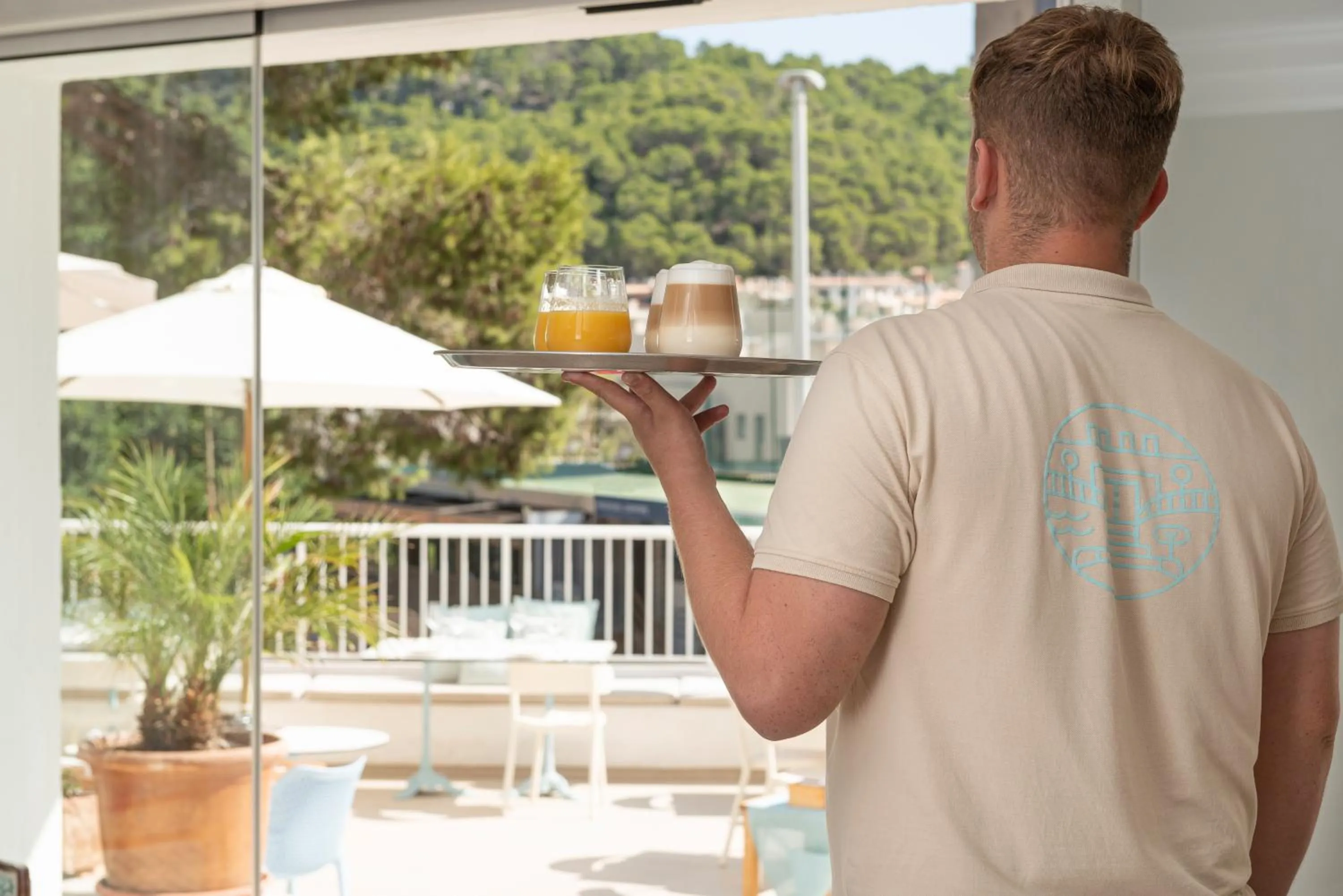 Food and drinks in Villa Real Club Apartments