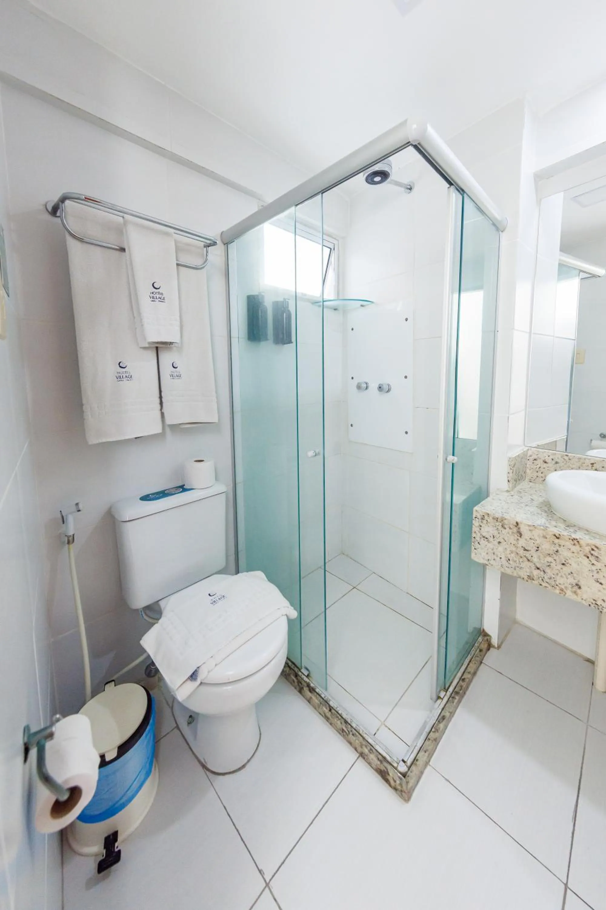 Bathroom in Hotel Village Confort