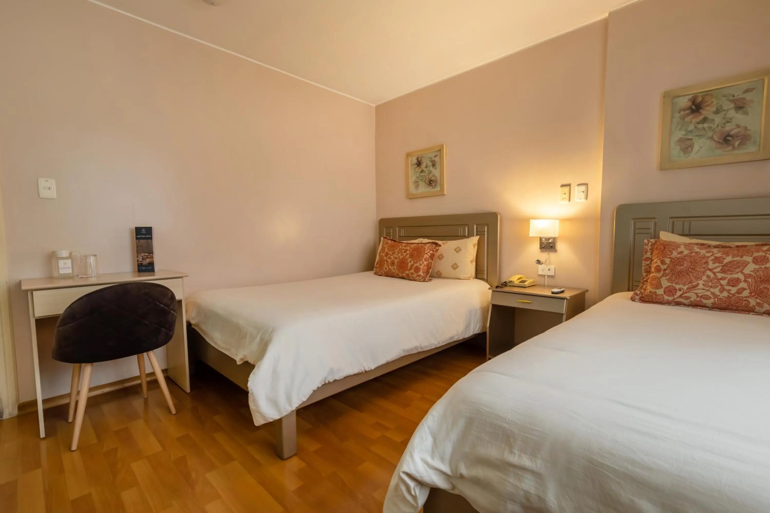 Photo of the whole room, Bed in Hotel Sandmelis