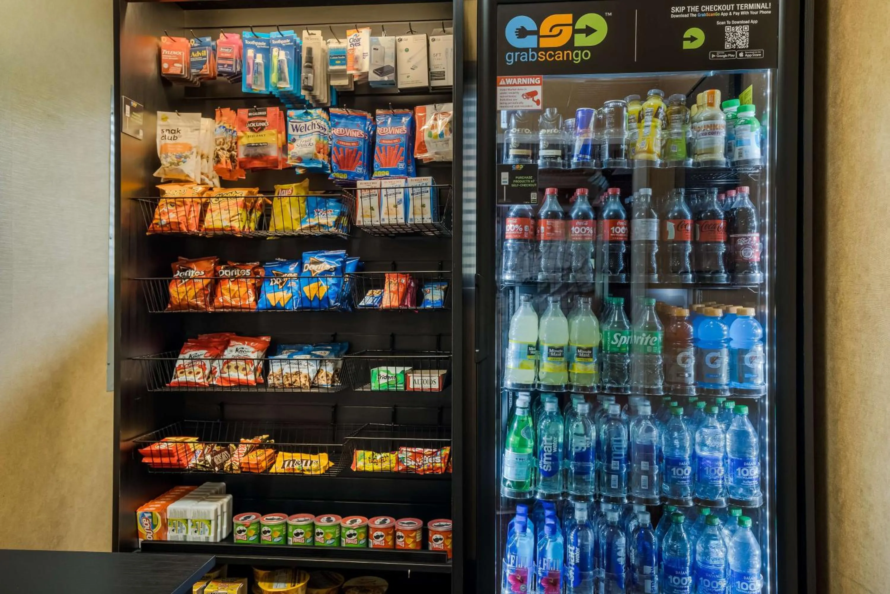 Property building in Best Western Diamond Bar Hotel & Suites