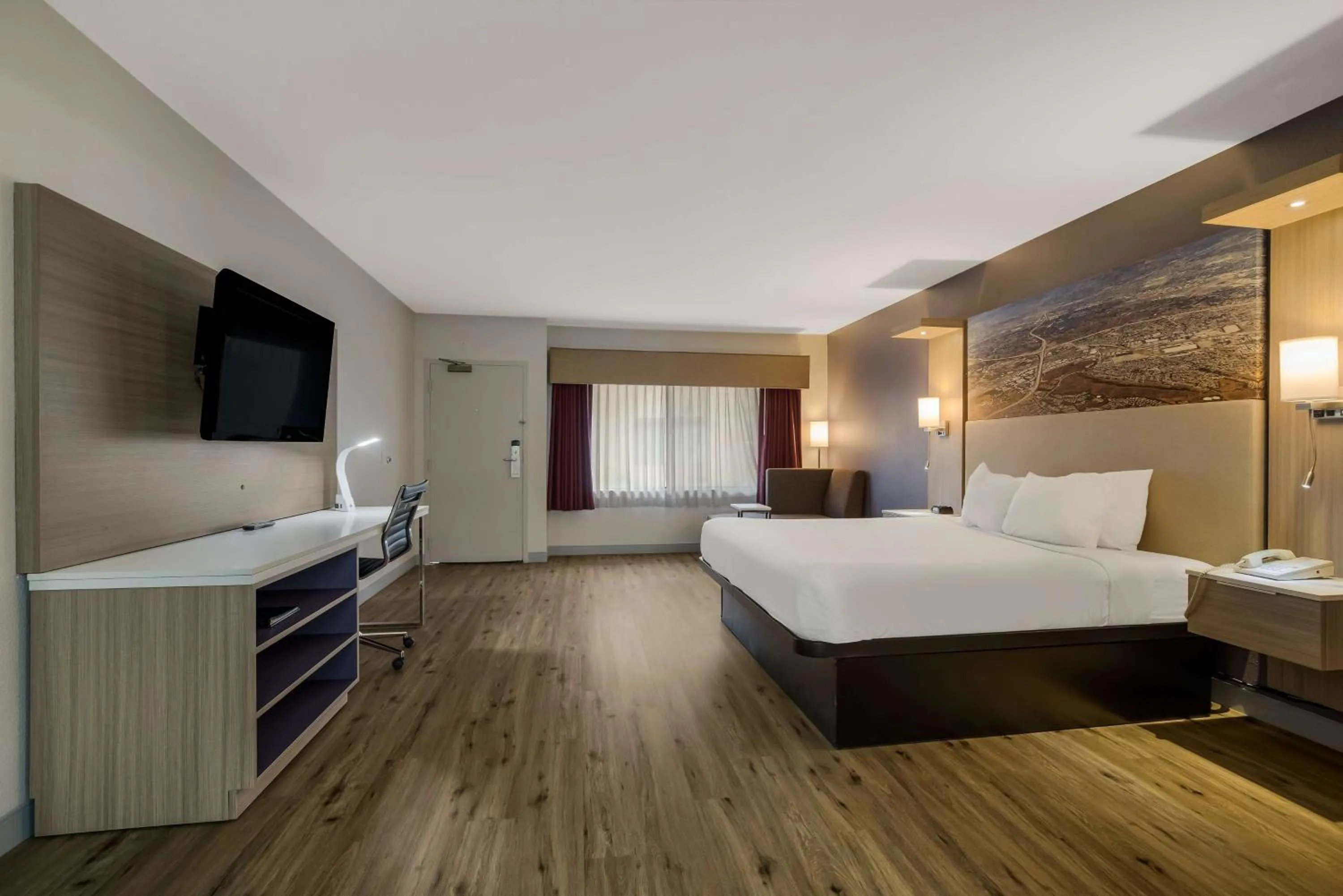 Bedroom, Bed in Best Western Diamond Bar Hotel & Suites