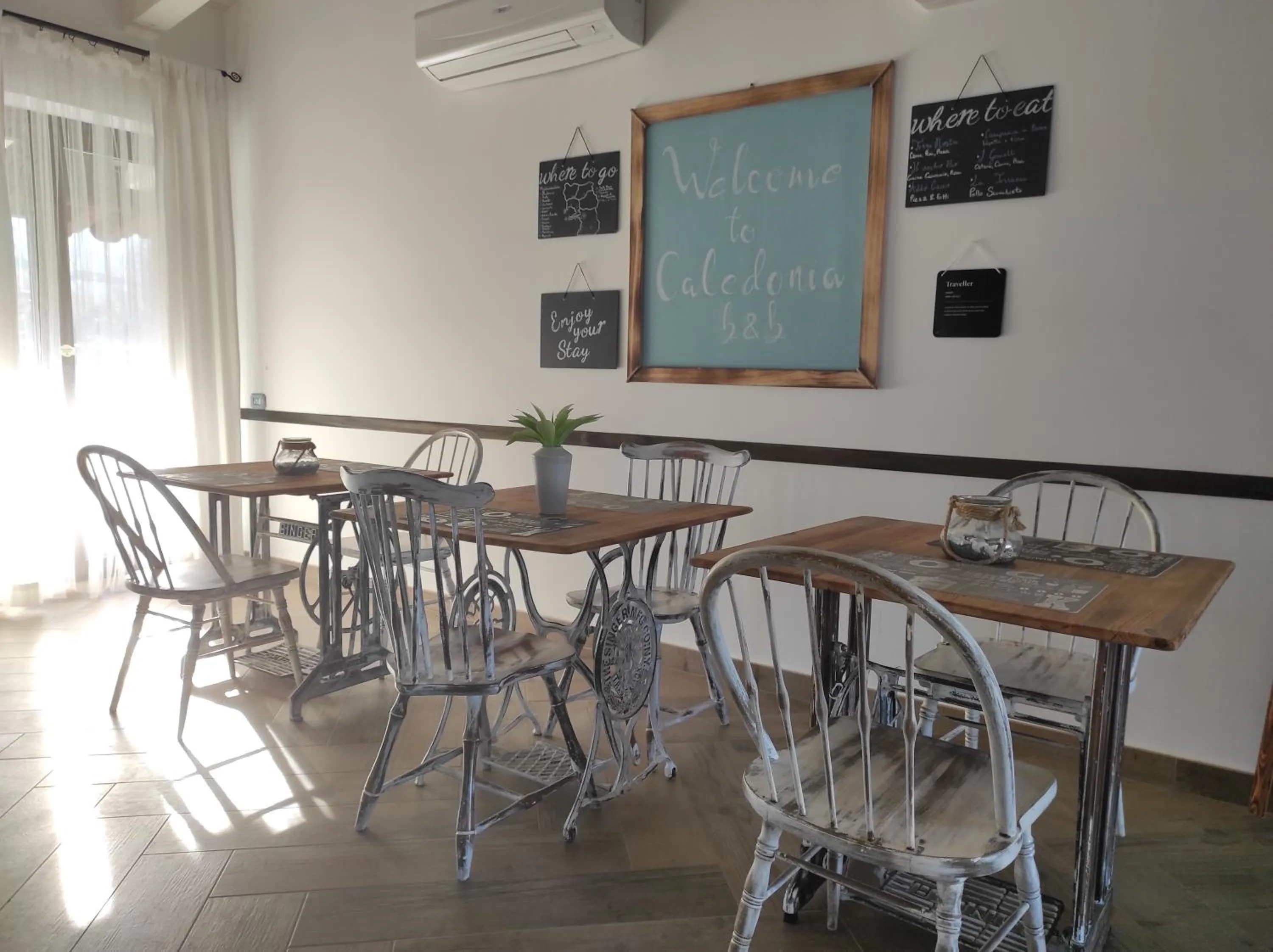 Seating area in Caledonia B&B