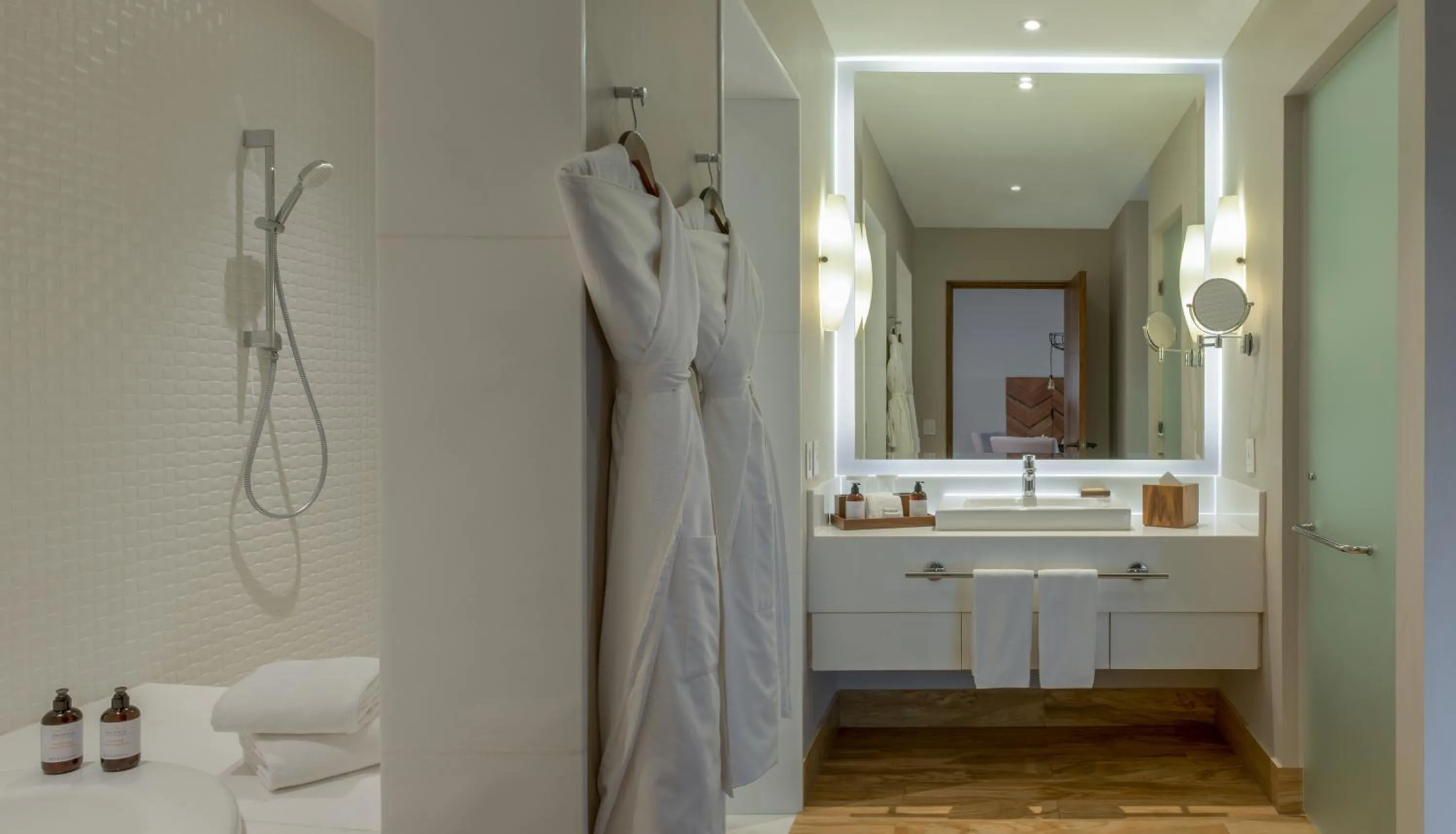 Shower in Pueblo Bonito Pacifica Golf & Spa Resort - All Inclusive - Adults Only