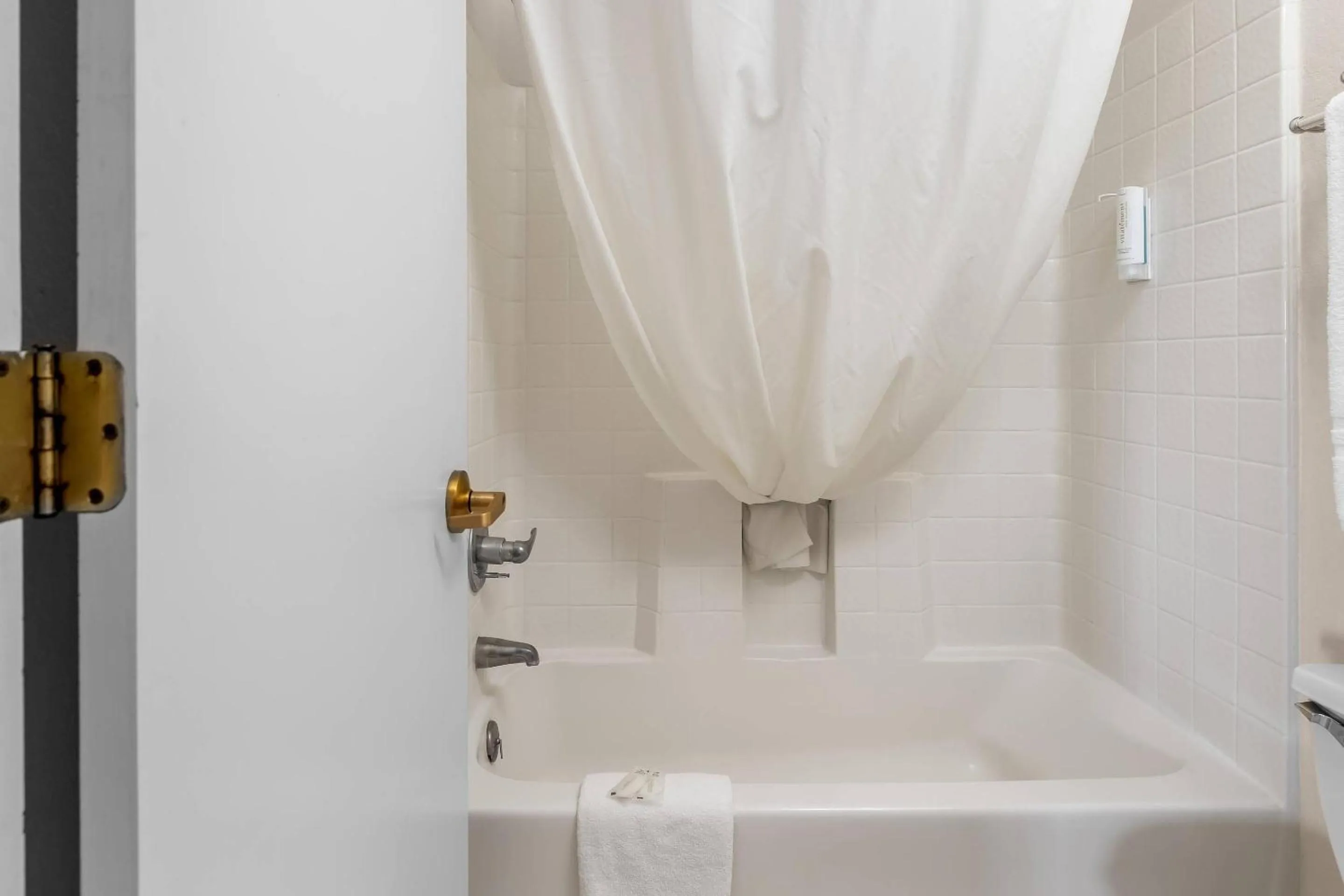 Bedroom in Rodeway Inn Copper Stay Benson AZ I-10 Exit 304