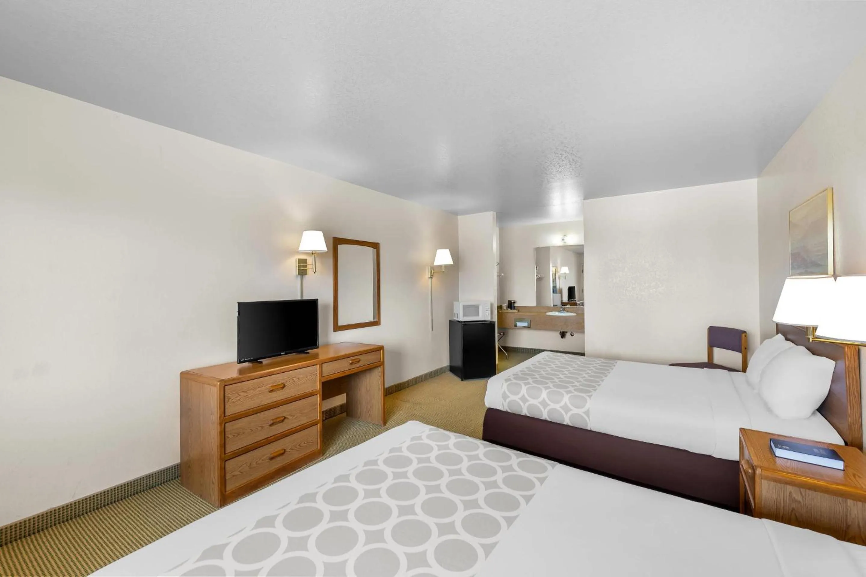 Bedroom, Bed in Rodeway Inn Copper Stay Benson AZ I-10 Exit 304