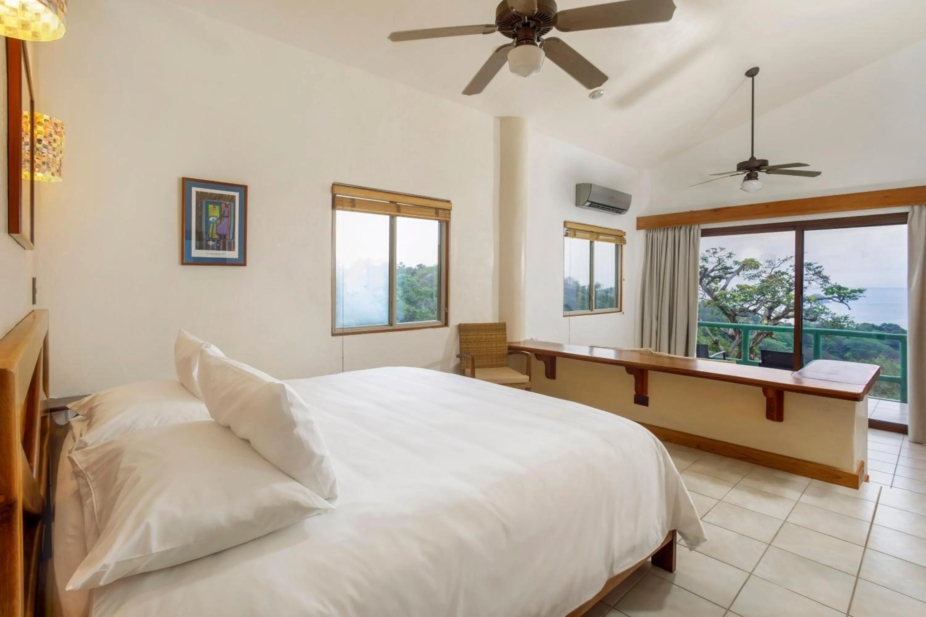 Bed in Si Como No Resort & Wildlife Refuge