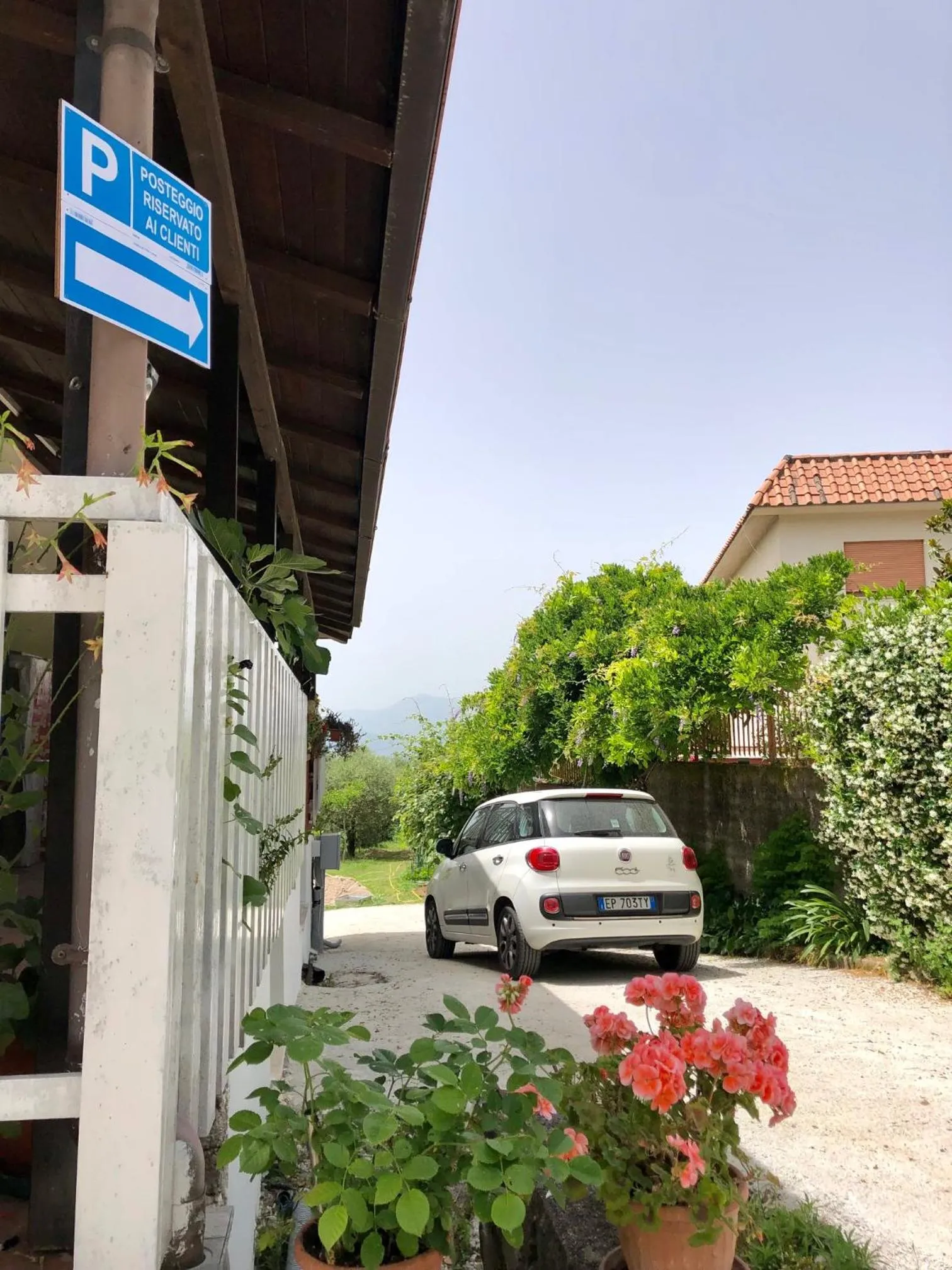 Parking in B&B Le Palme