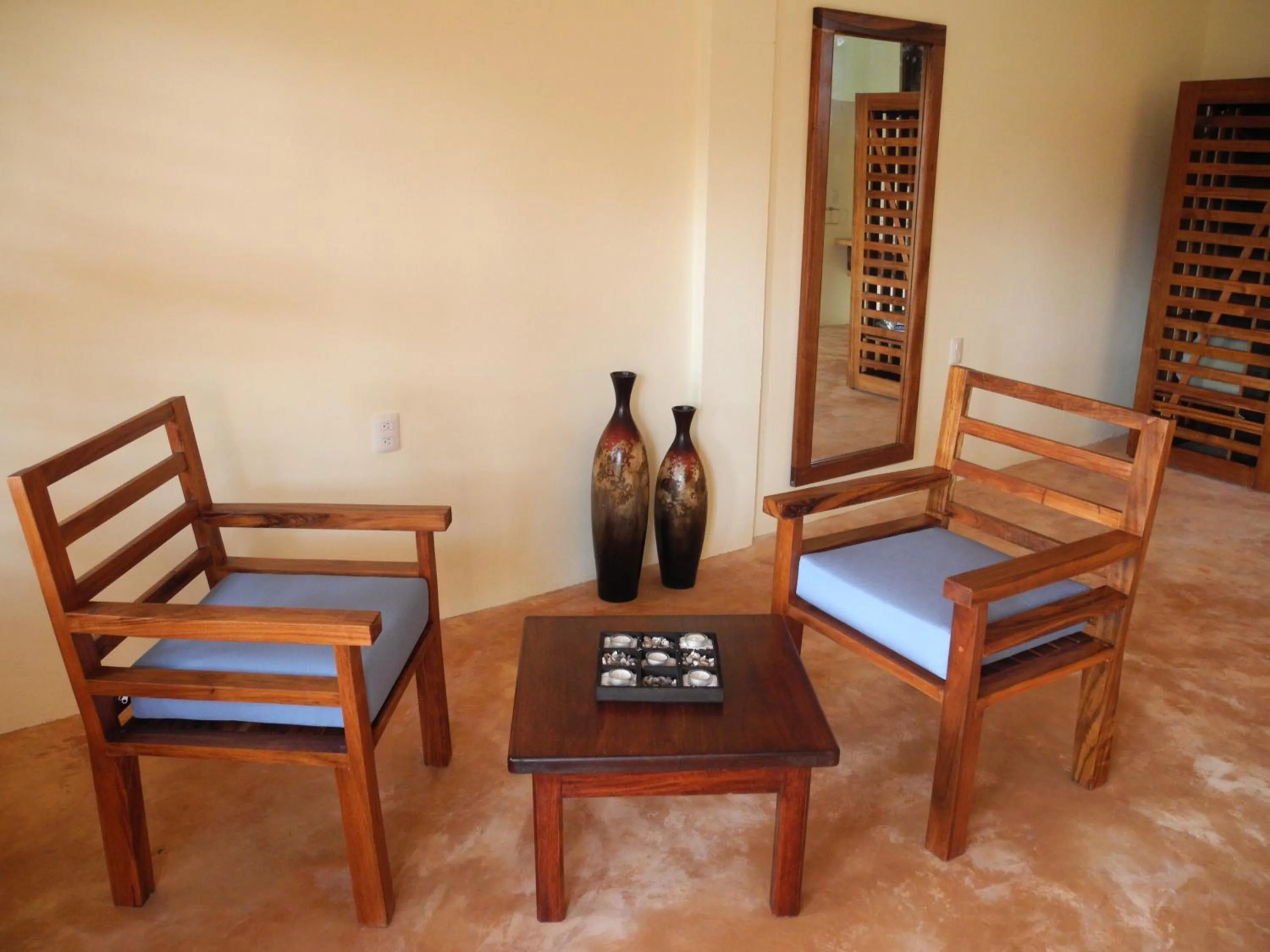 Seating area in Sol Caribe