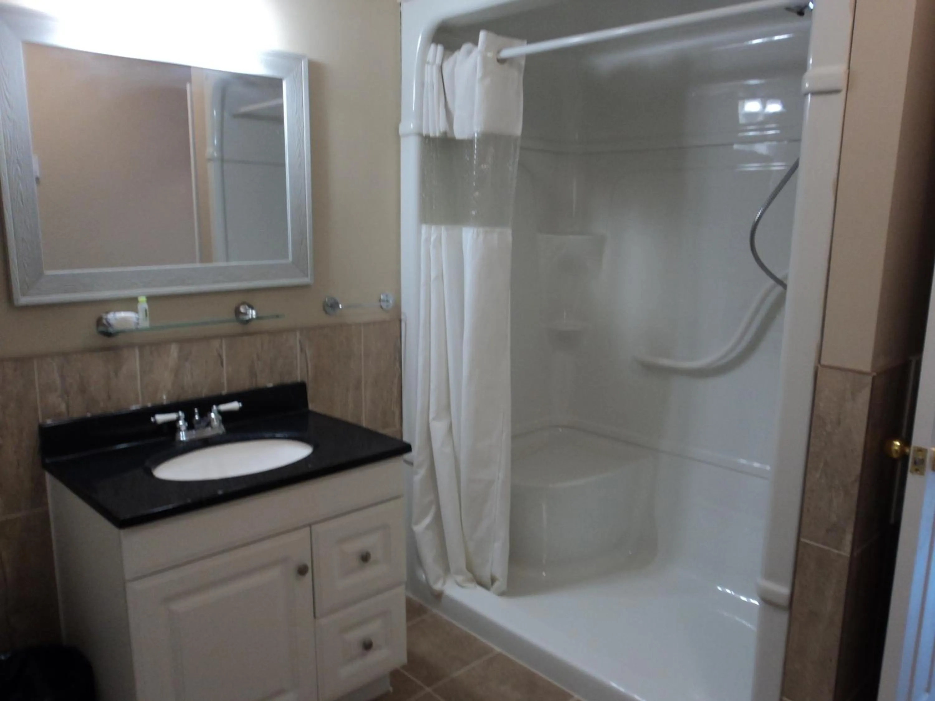 Shower in Rymal's Motel