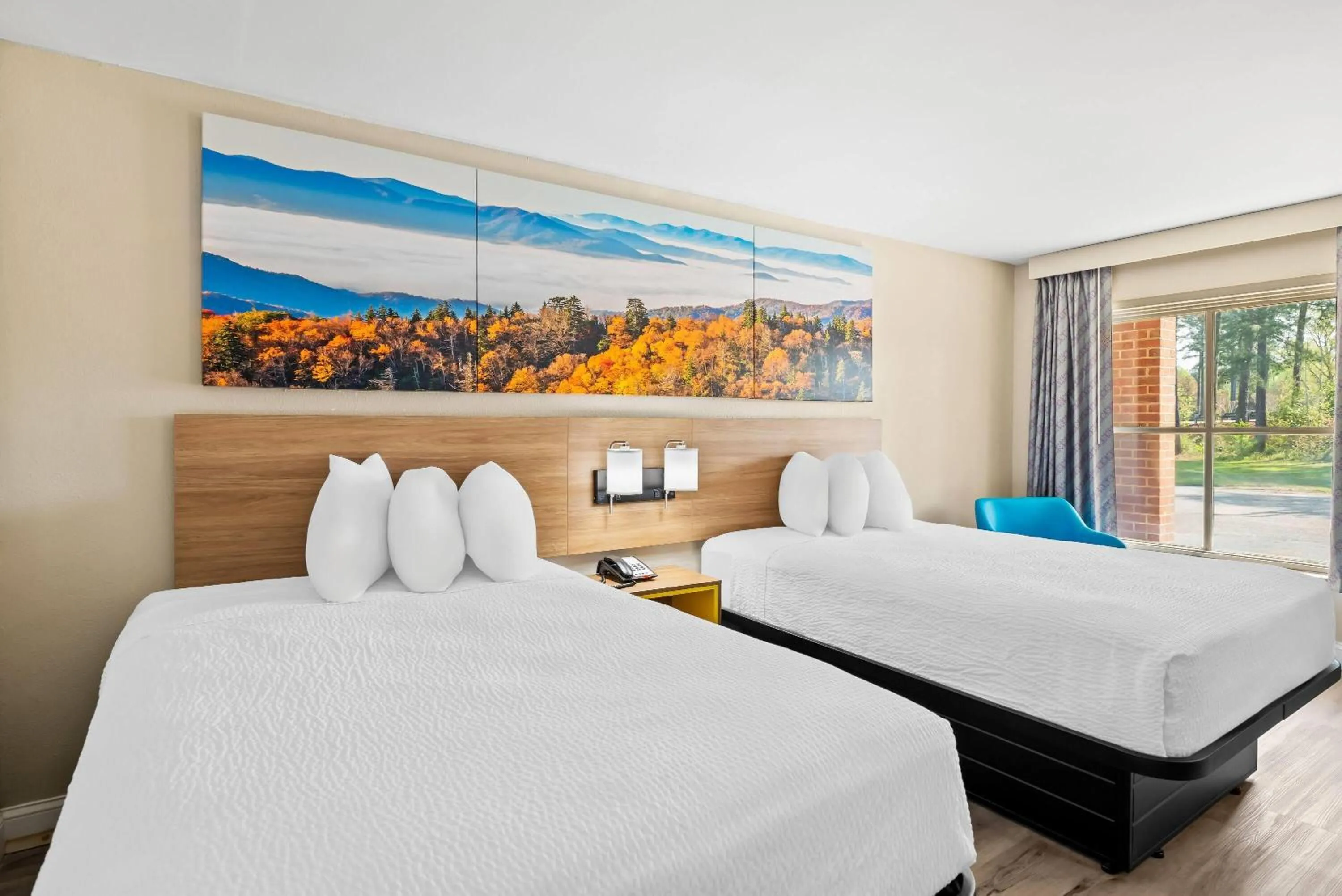 Bed in Days Inn by Wyndham Petersburg/South Fort Lee