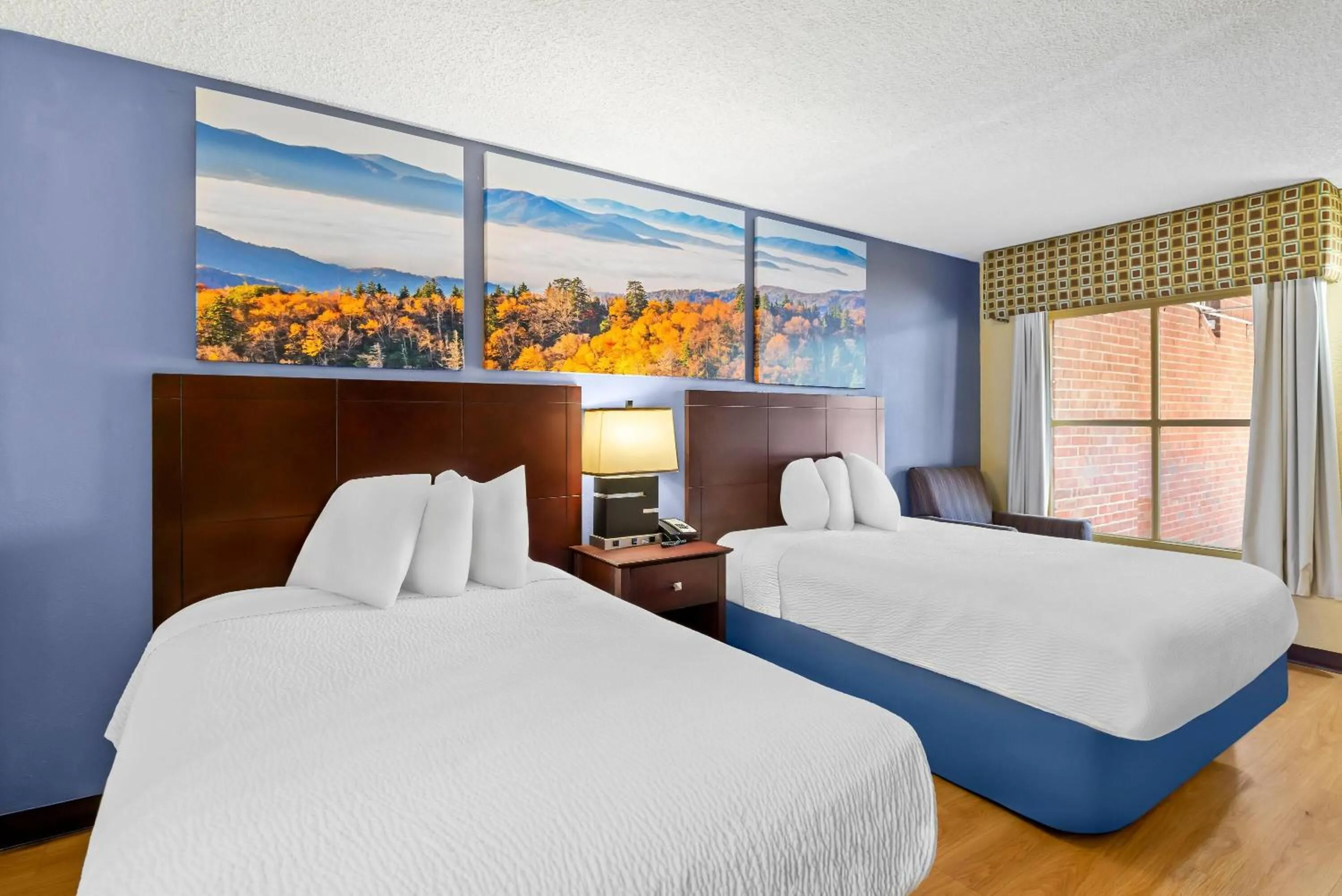Bed in Days Inn by Wyndham Petersburg/South Fort Lee