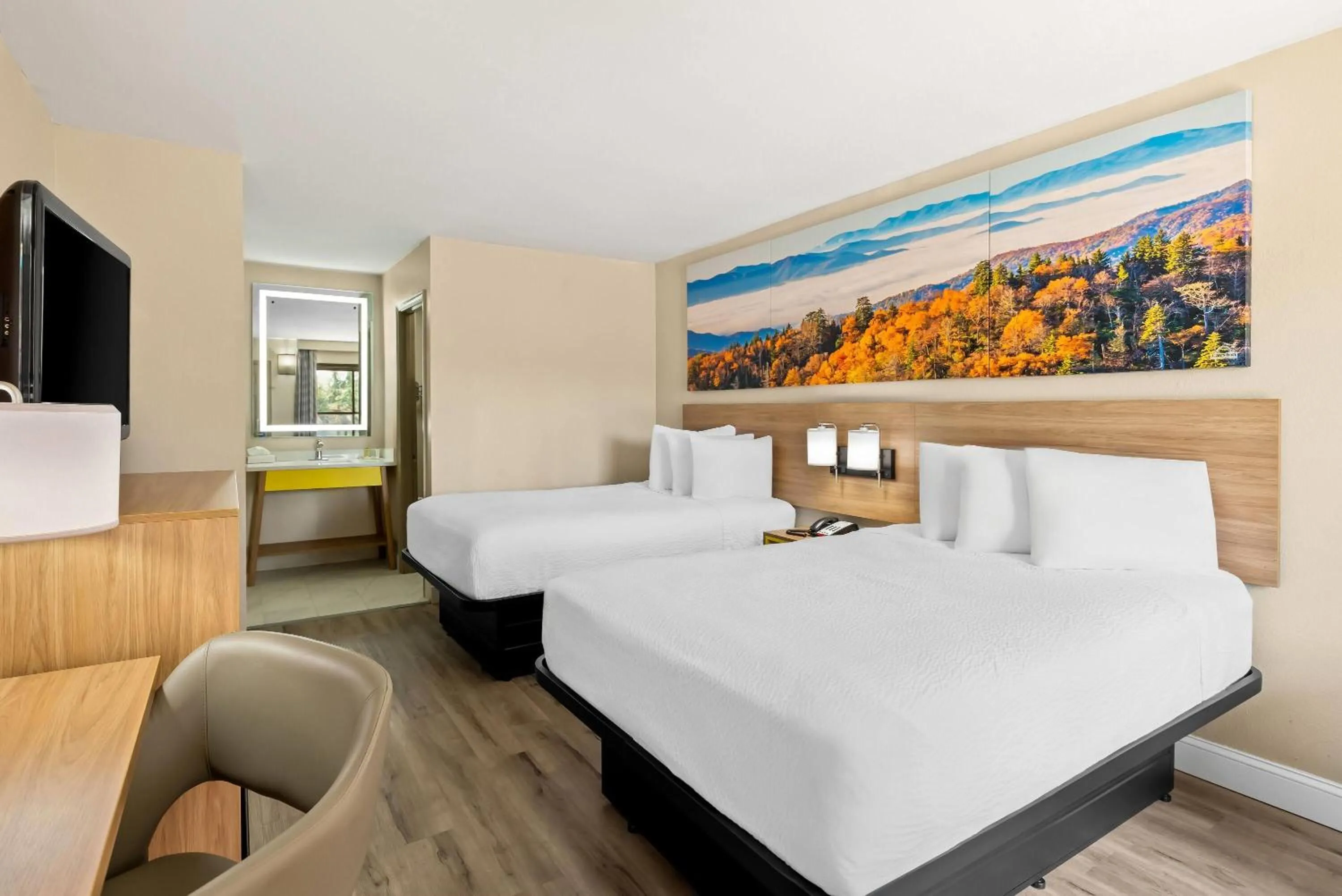 Bed in Days Inn by Wyndham Petersburg/South Fort Lee