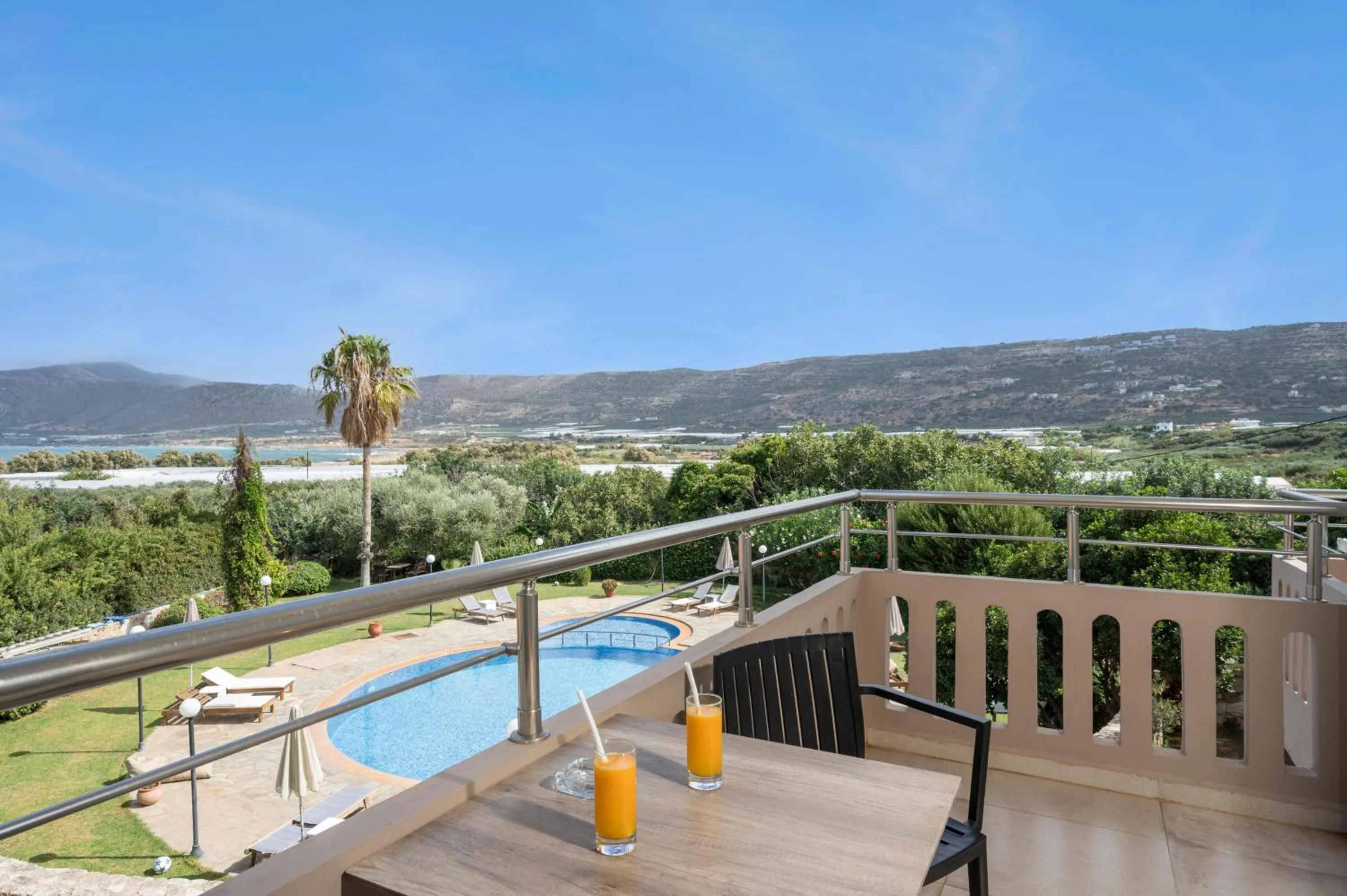 Nearby landmark in Petritos Rooms and Studios