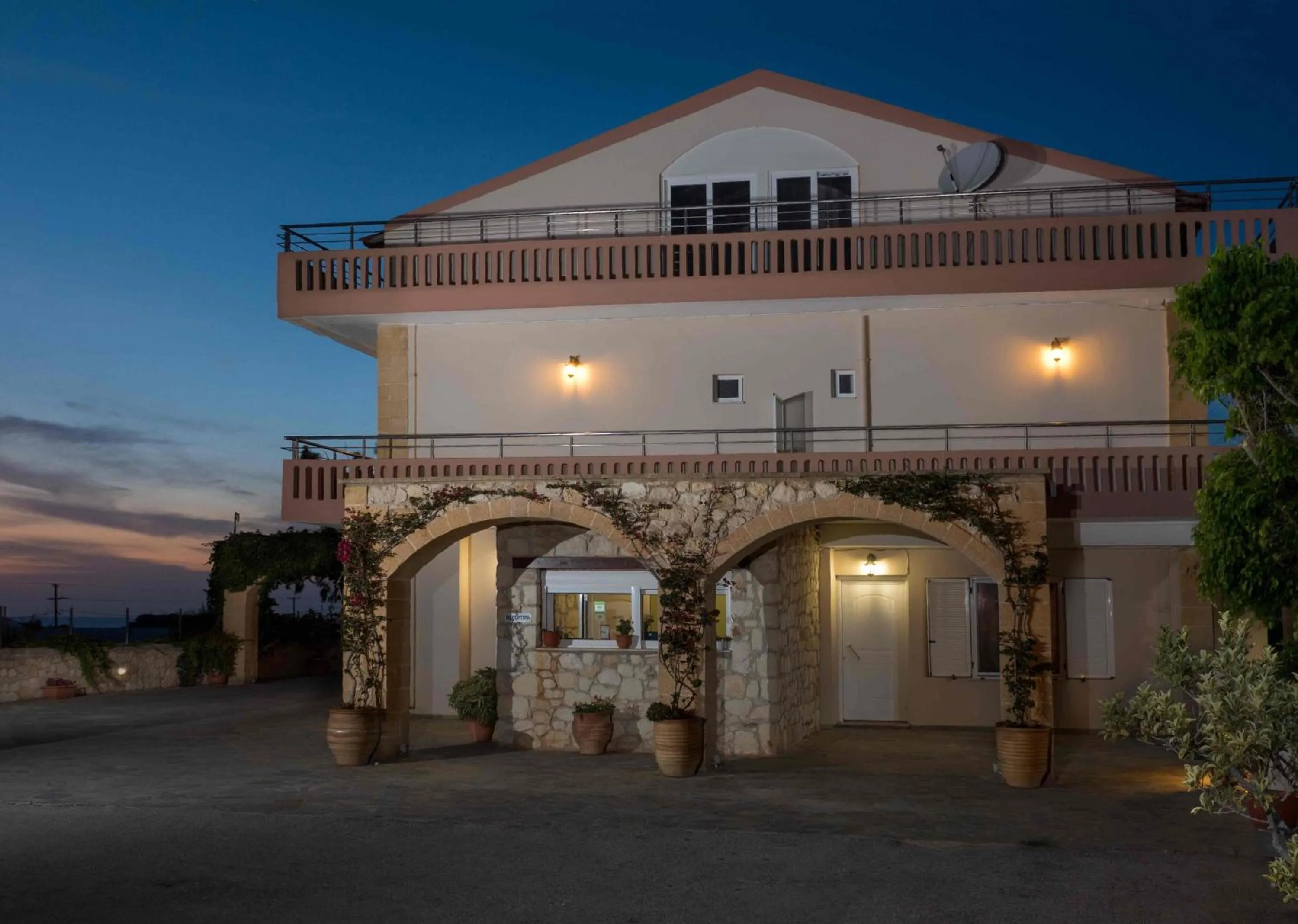 Facade/entrance in Petritos Rooms and Studios