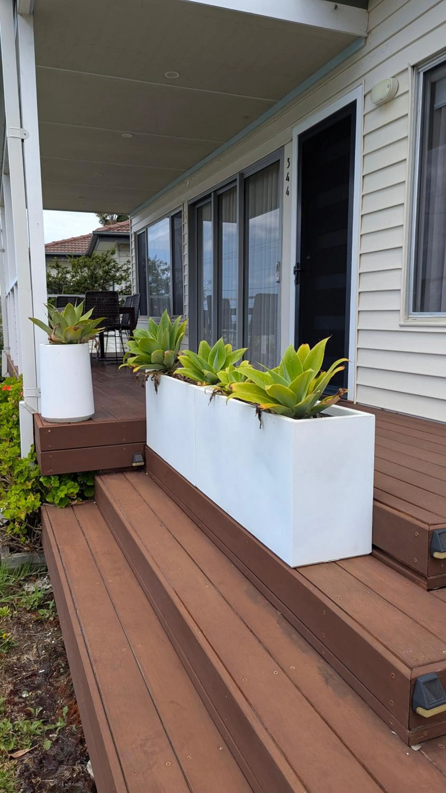 Facade/entrance in Araluen Motor Lodge