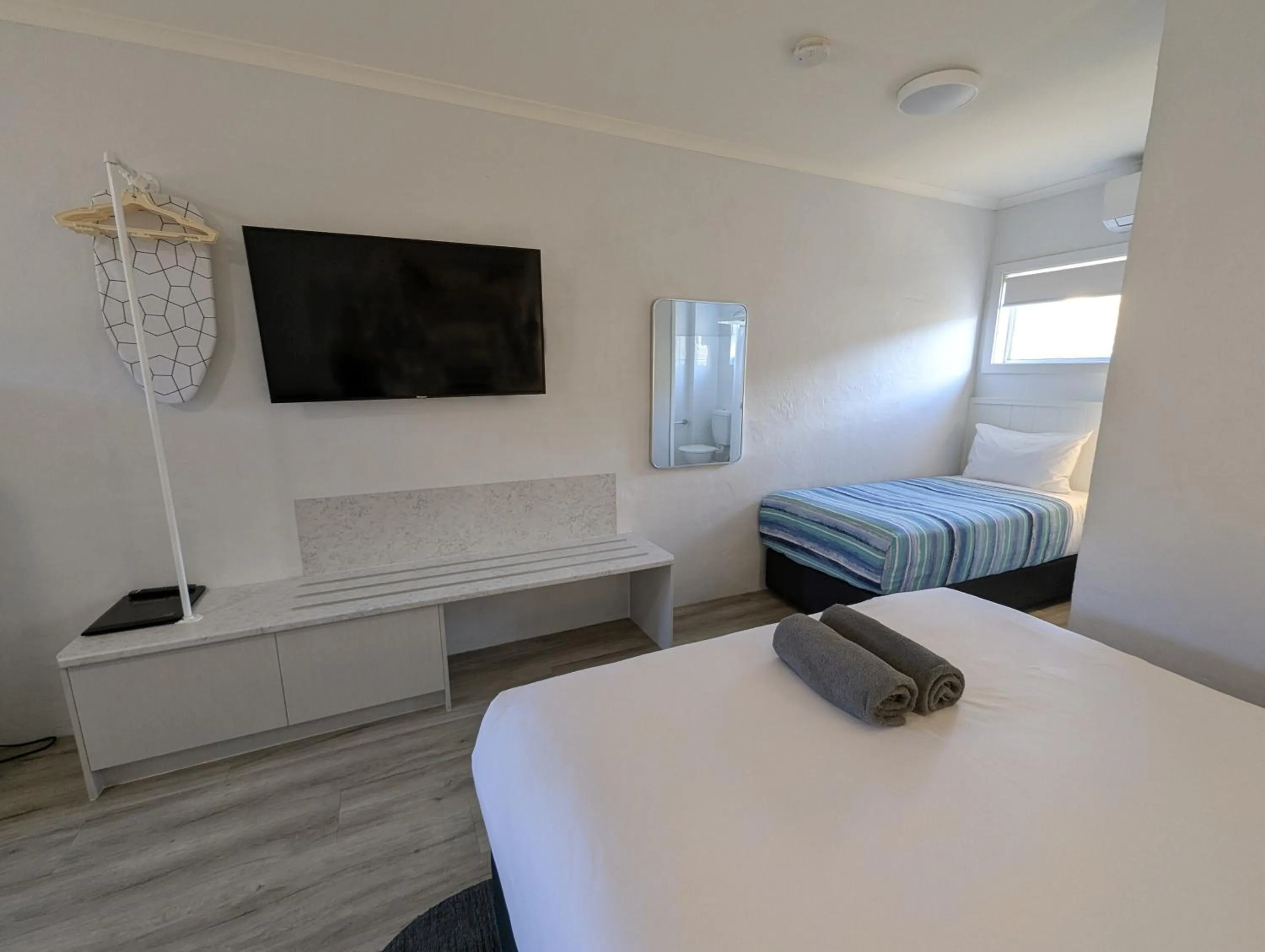 Bedroom, Bed in Araluen Motor Lodge