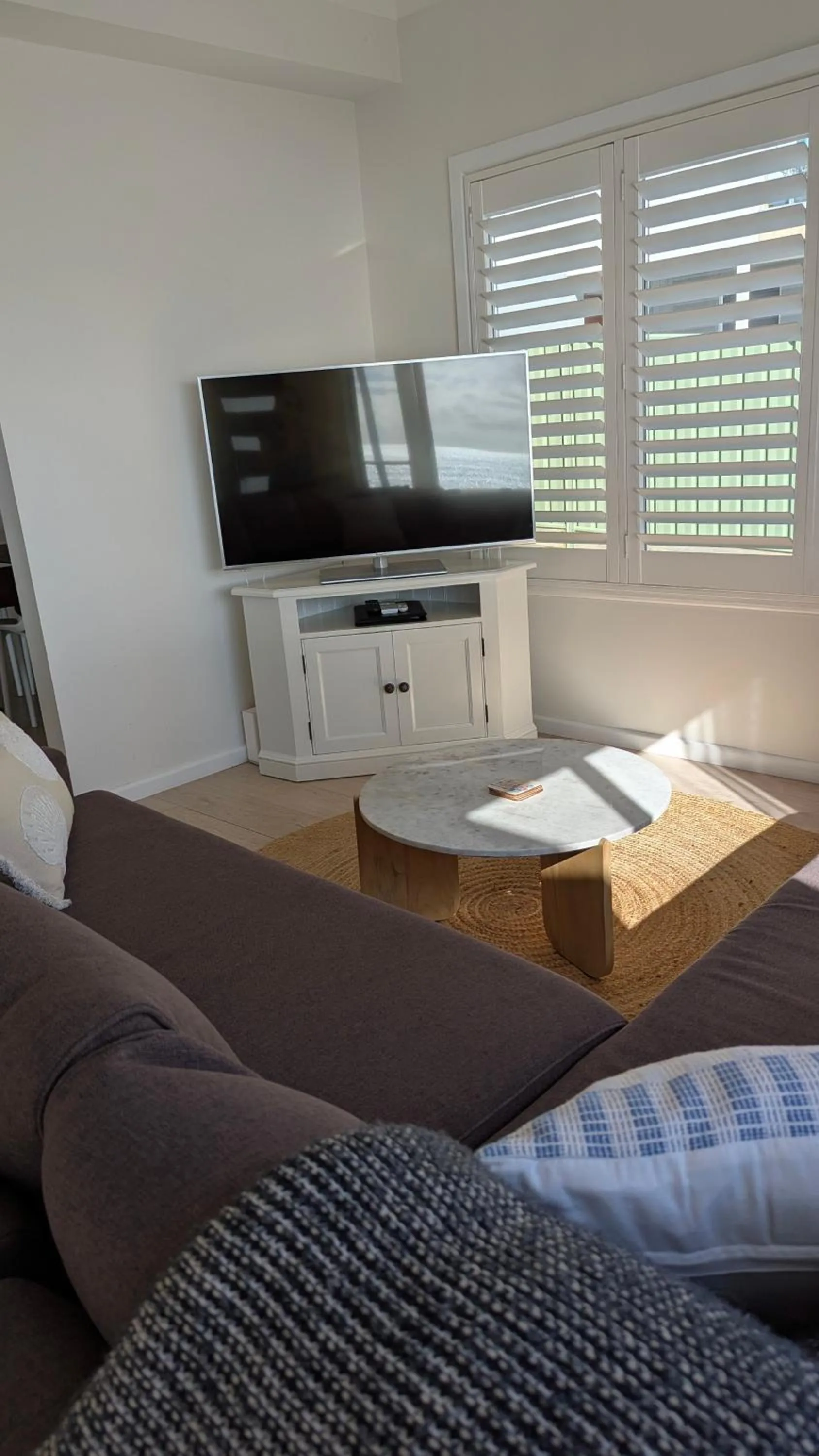 Living room in Araluen Motor Lodge