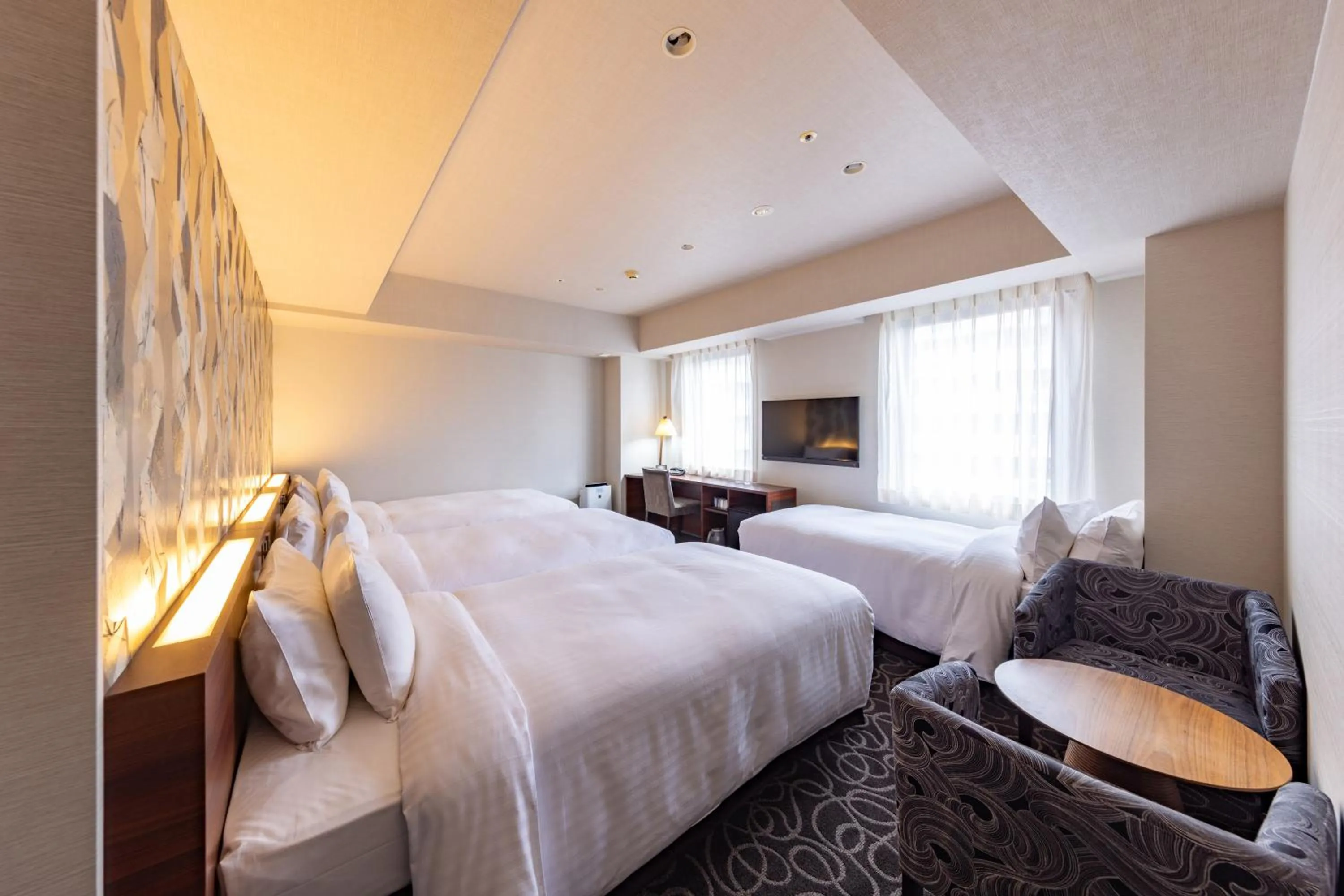 Photo of the whole room, Bed in Hotel Keihan Sapporo