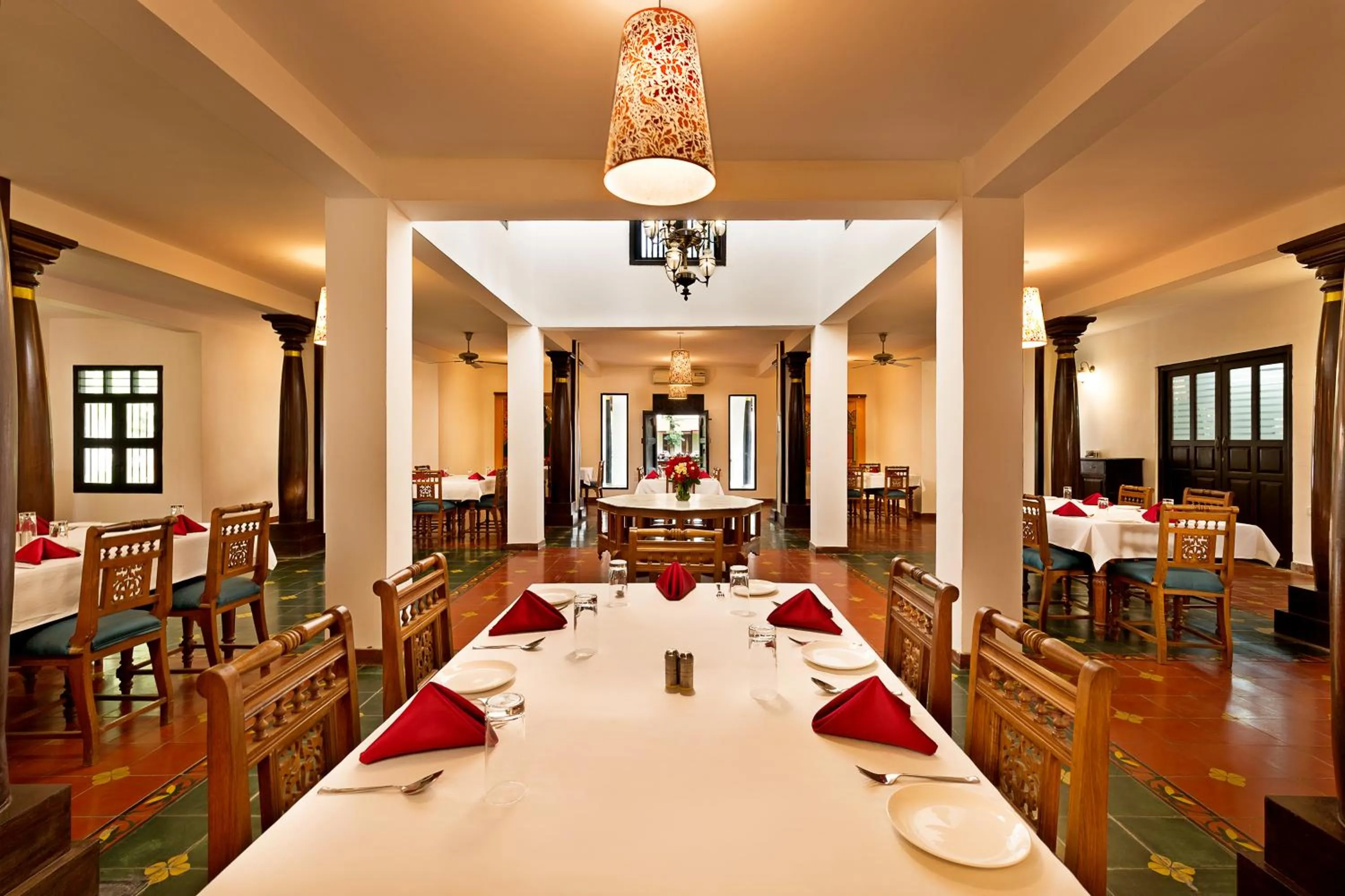 Restaurant/places to eat in Mantra Koodam Kumbakonam - A CGH Earth Experience