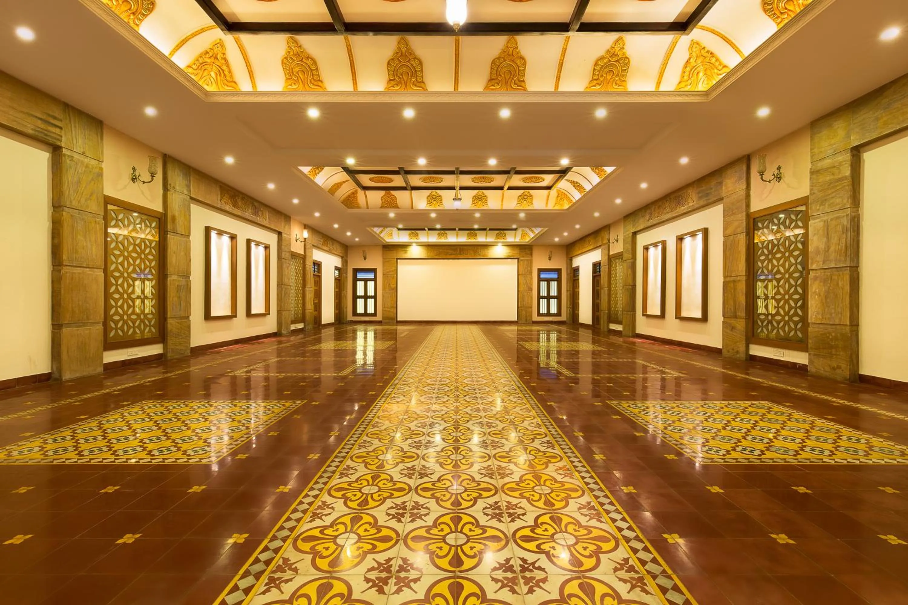 Banquet/Function facilities in Mantra Koodam Kumbakonam - A CGH Earth Experience