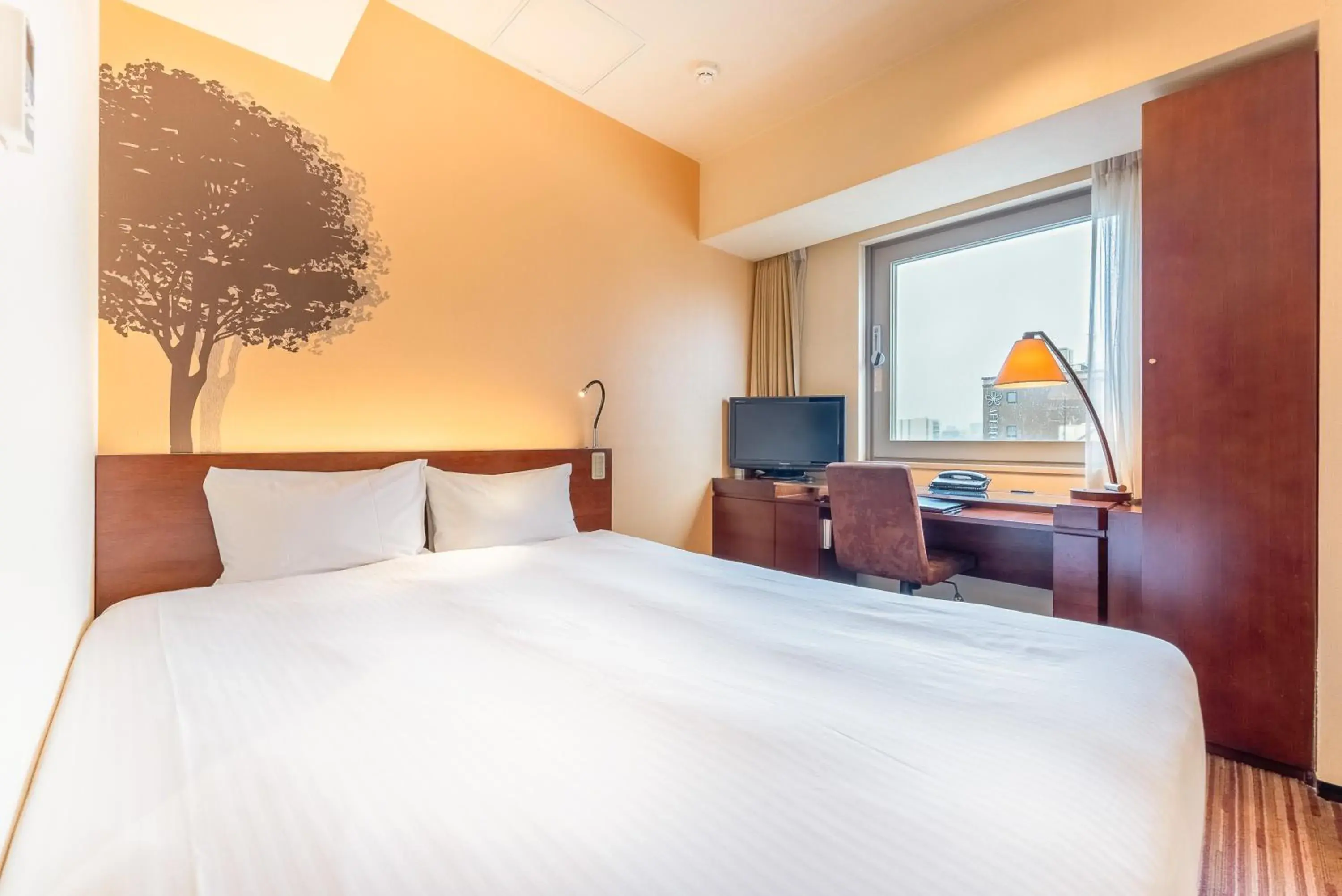 Standard Double Room - Non-Smoking in Hotel Keihan Asakusa Standard Double Room - Non-Smoking in Hotel Keihan Asakusa