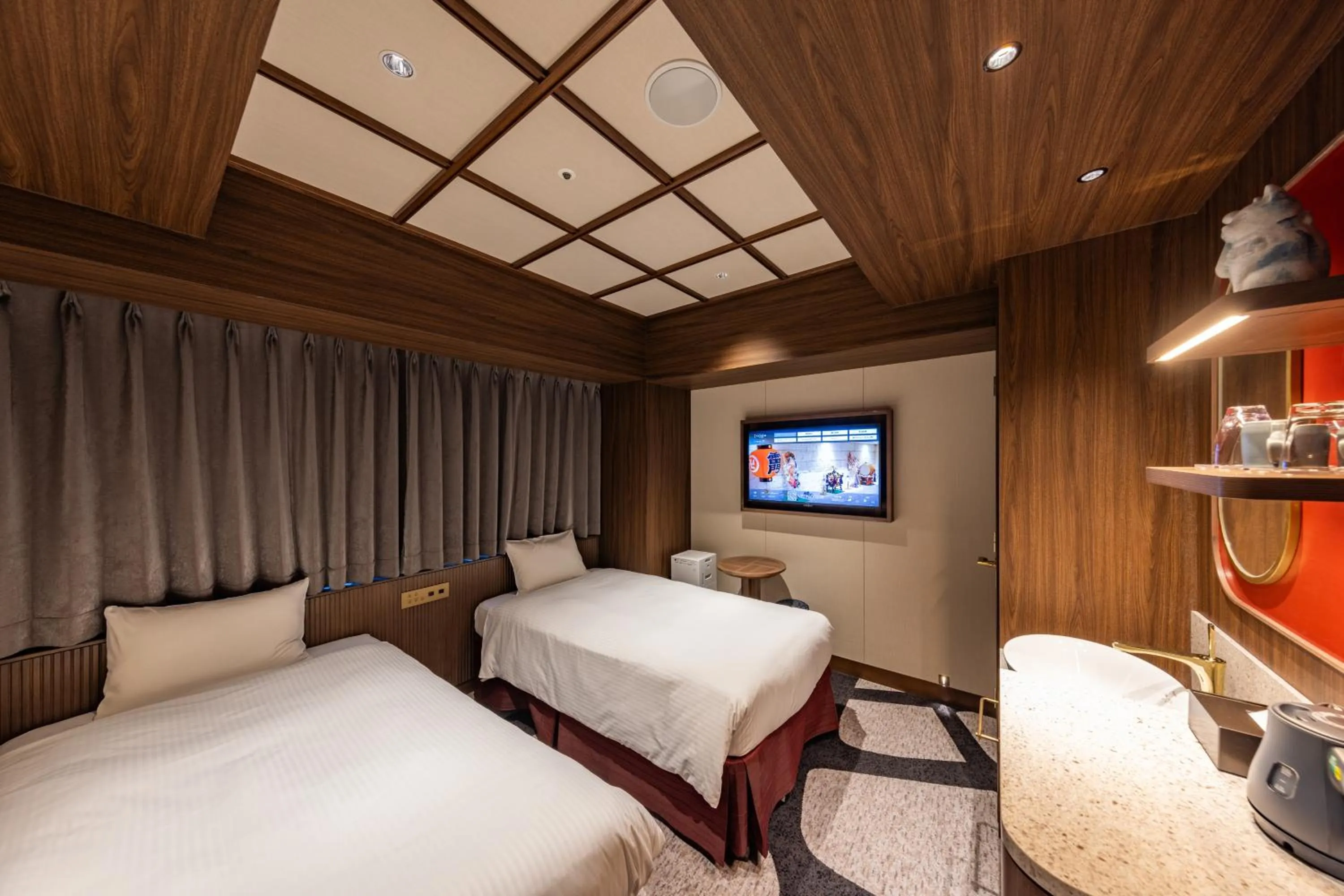 Bed in Hotel Keihan Asakusa