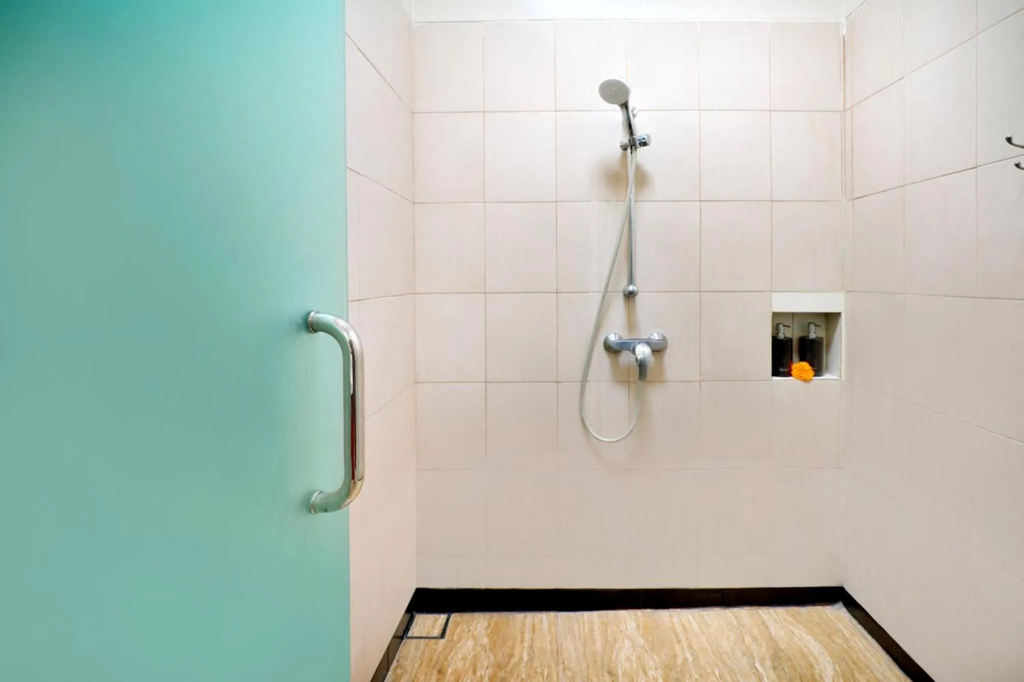 Shower in The Vie Villa Legian