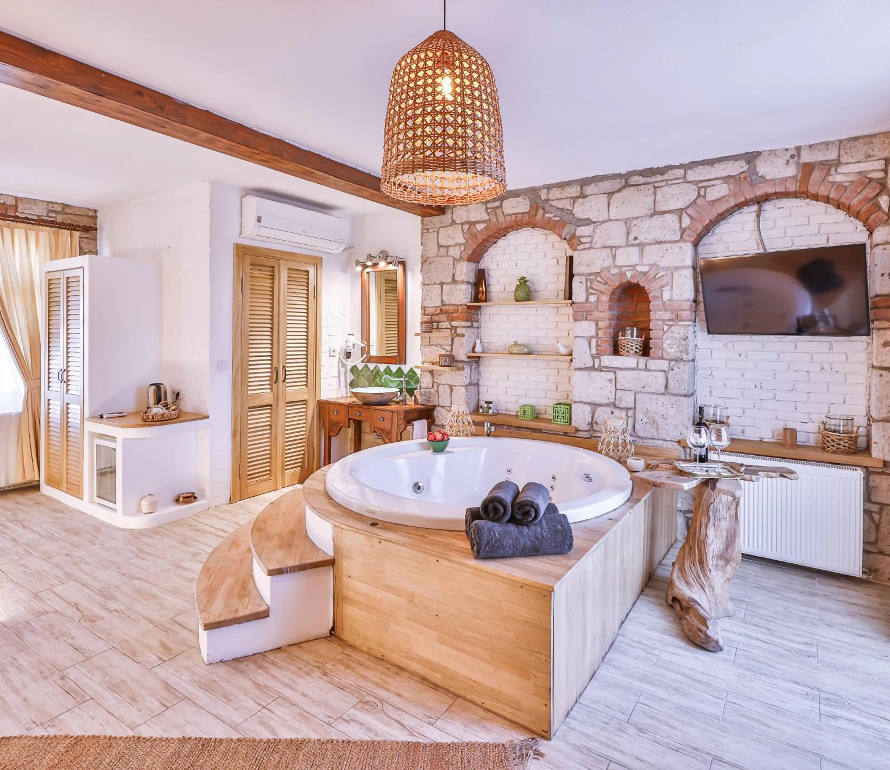 Hot Tub in Cumbali Konak Hotel (Adults Only +12)