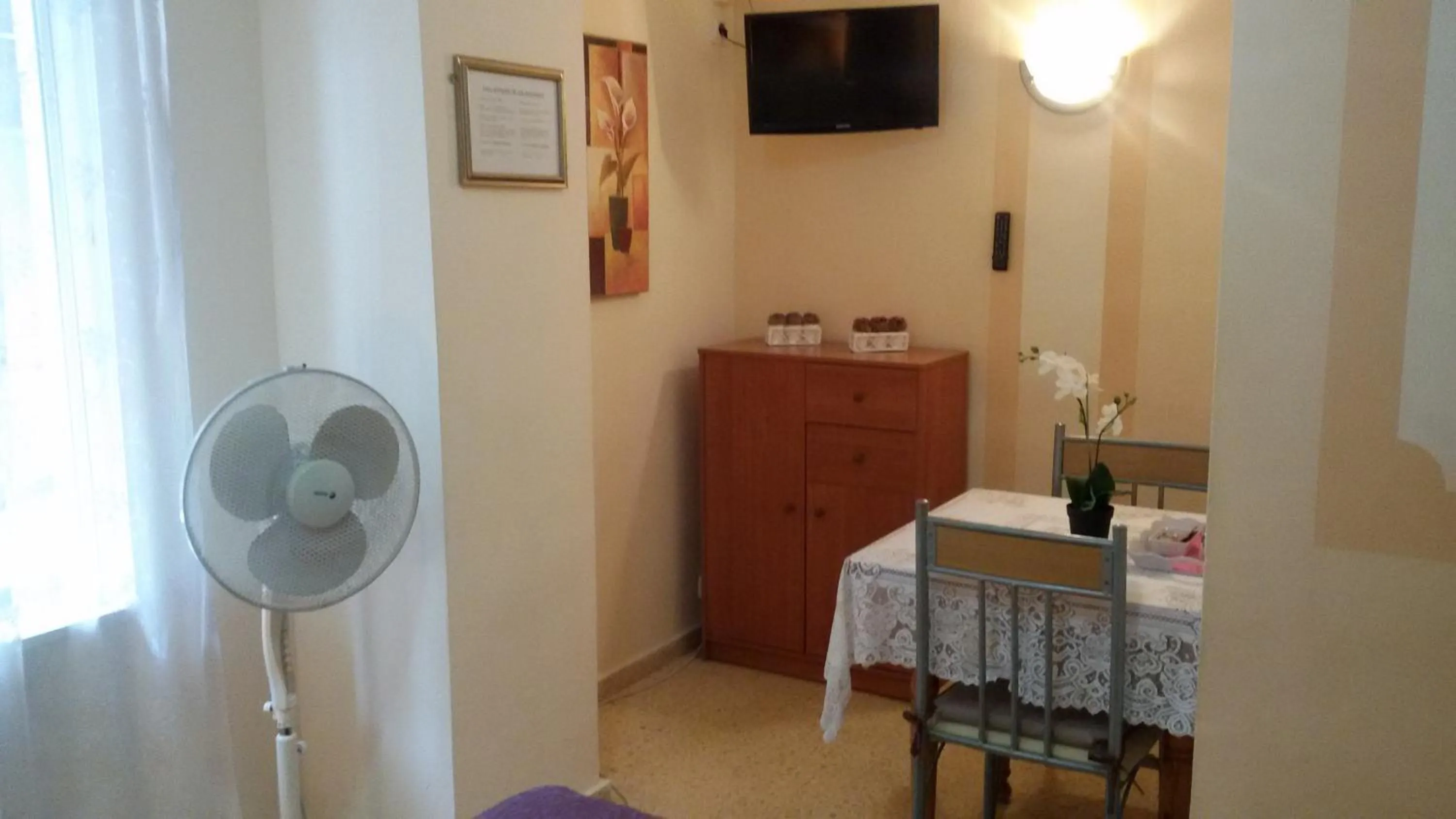 Decorative detail in Pension El Parque