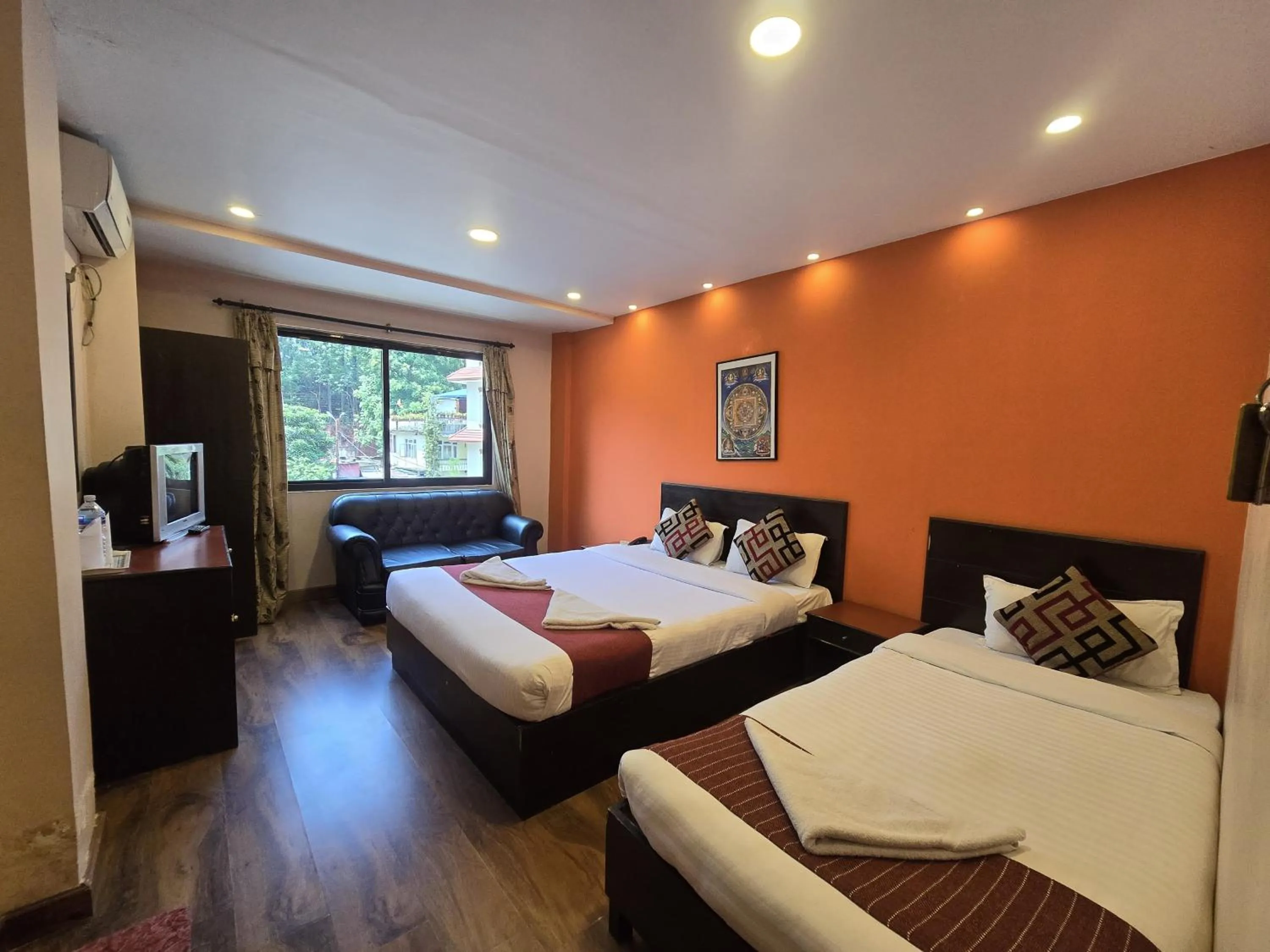 Bedroom, Bed in Cascade Hotel Kathmandu