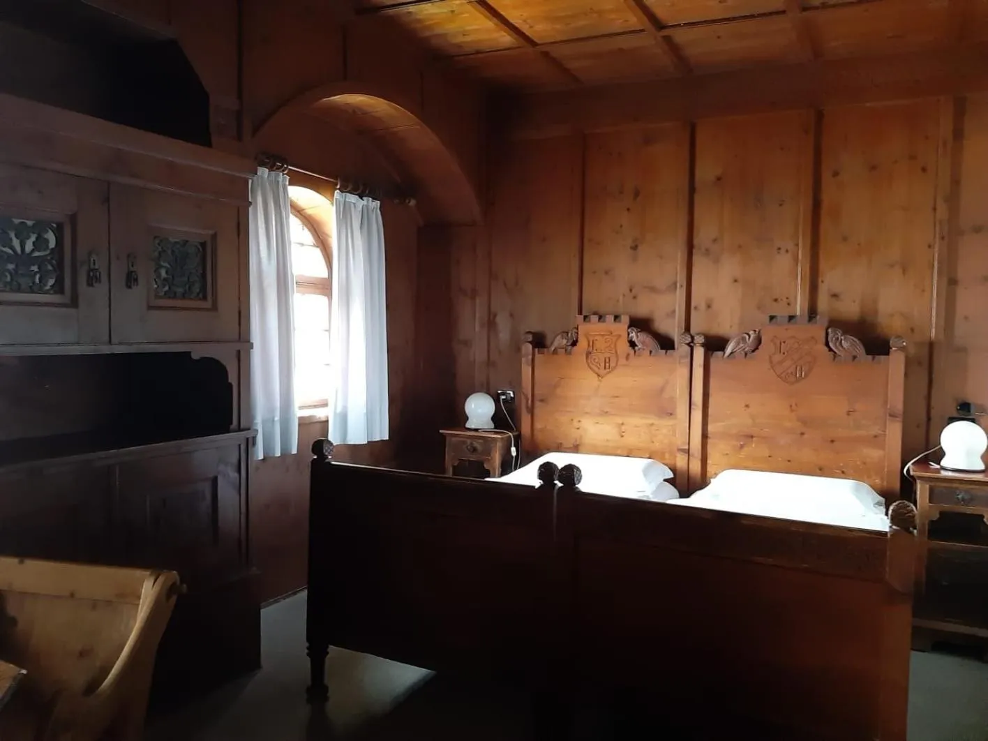 Bedroom, Bed in Castel Pergine