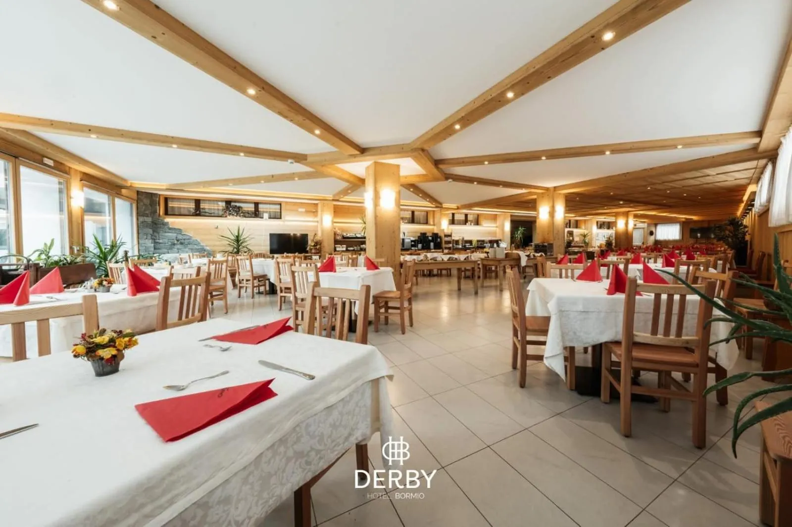 Restaurant/places to eat in Hotel Derby