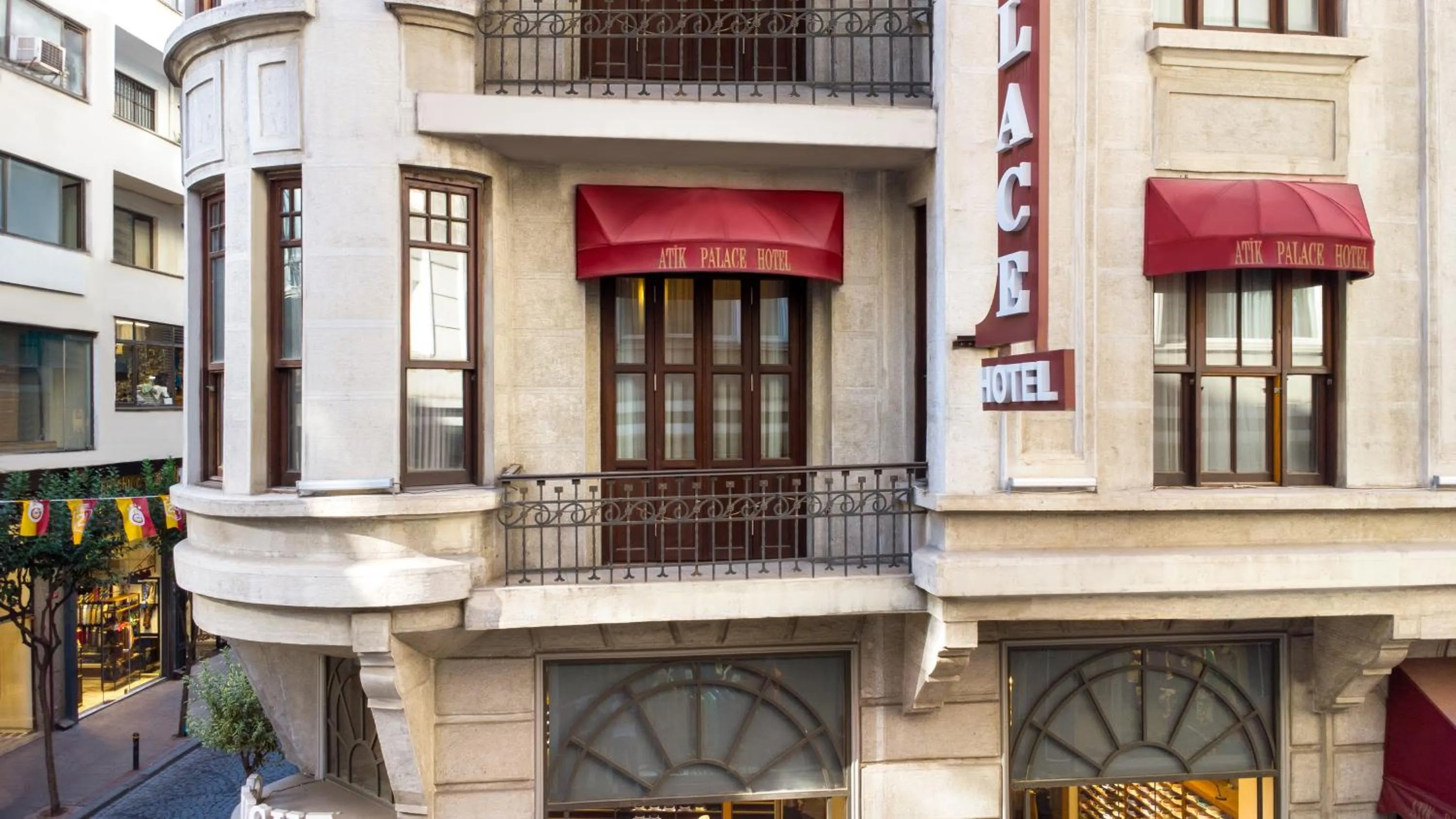 Property building in Atik Palas Hotel