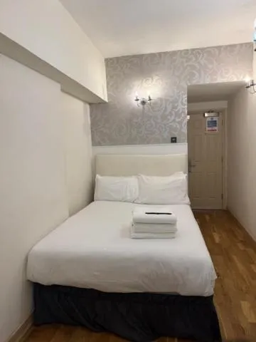 Bed in The Paramount Hotel