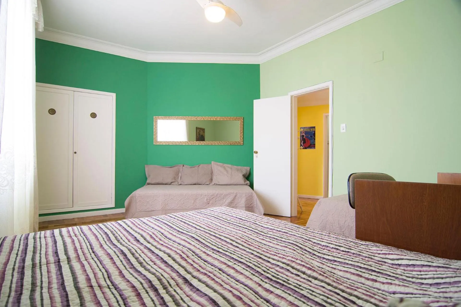 Bed in Flat Imperador