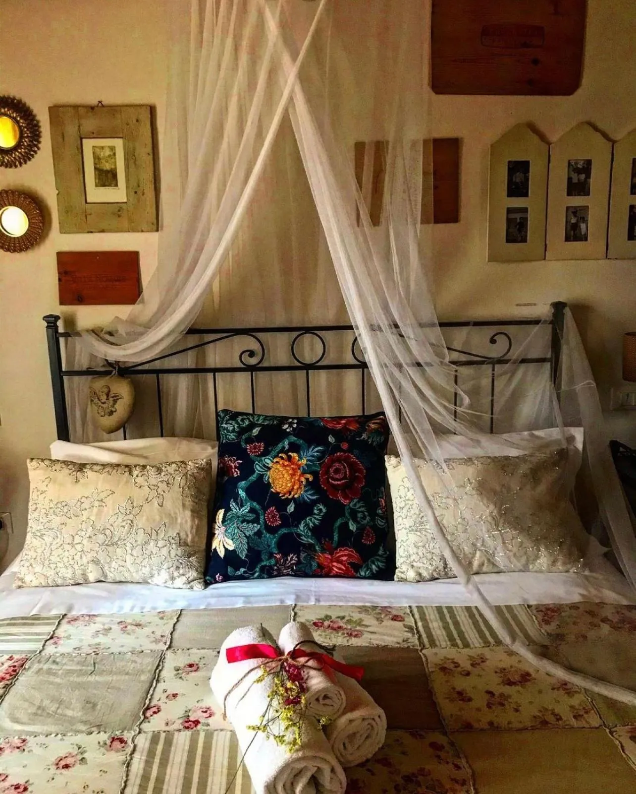 Bed in Locanda San Tomaso