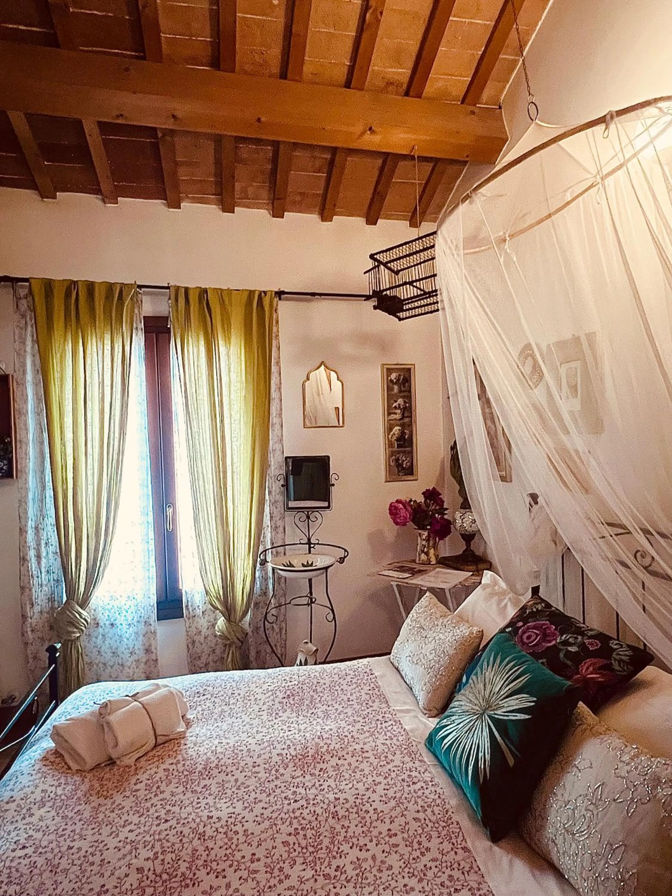 Bed in Locanda San Tomaso