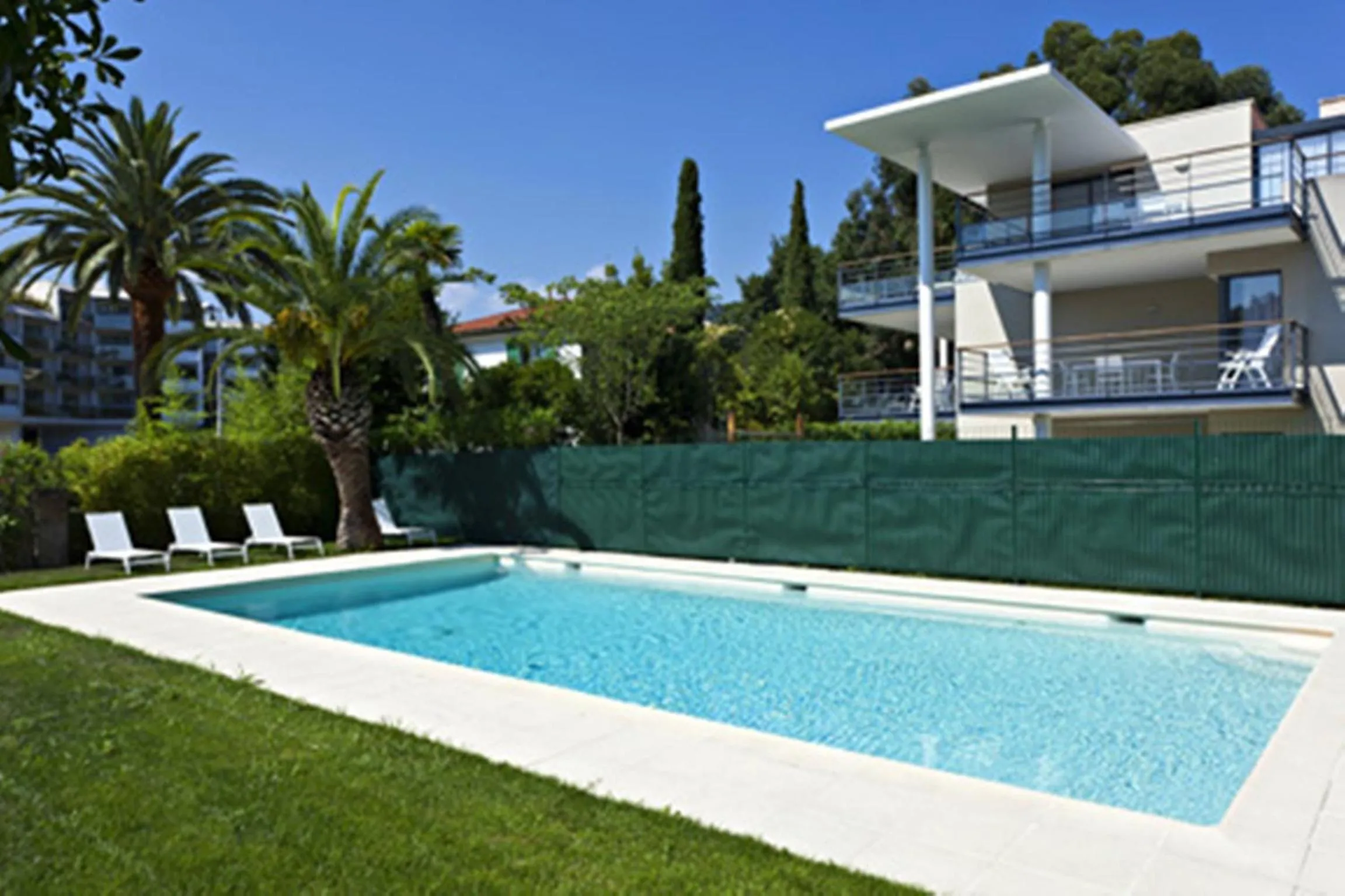 Arthur Properties - Montfleury