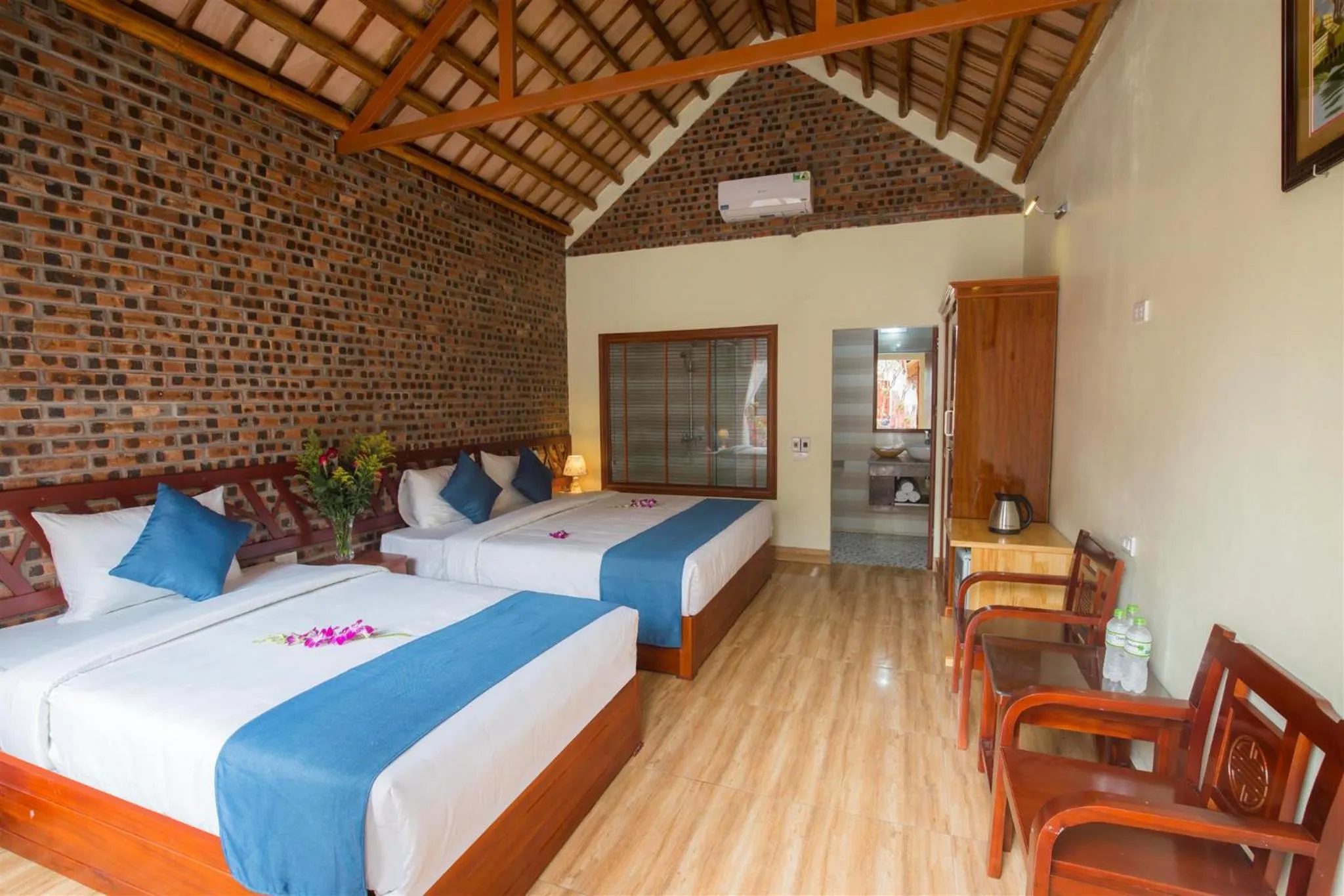 Bed in Tam Coc Serene Bungalow