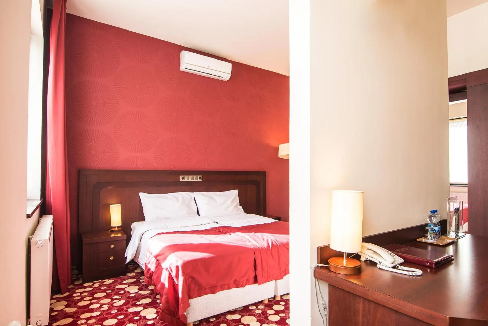 Photo of the whole room, Bed in Hotel Rodan