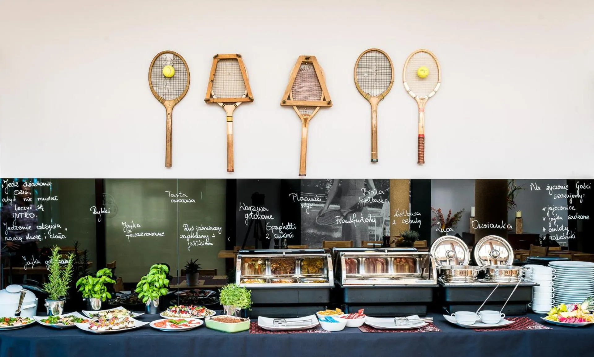 Buffet breakfast in Hotel Rodan