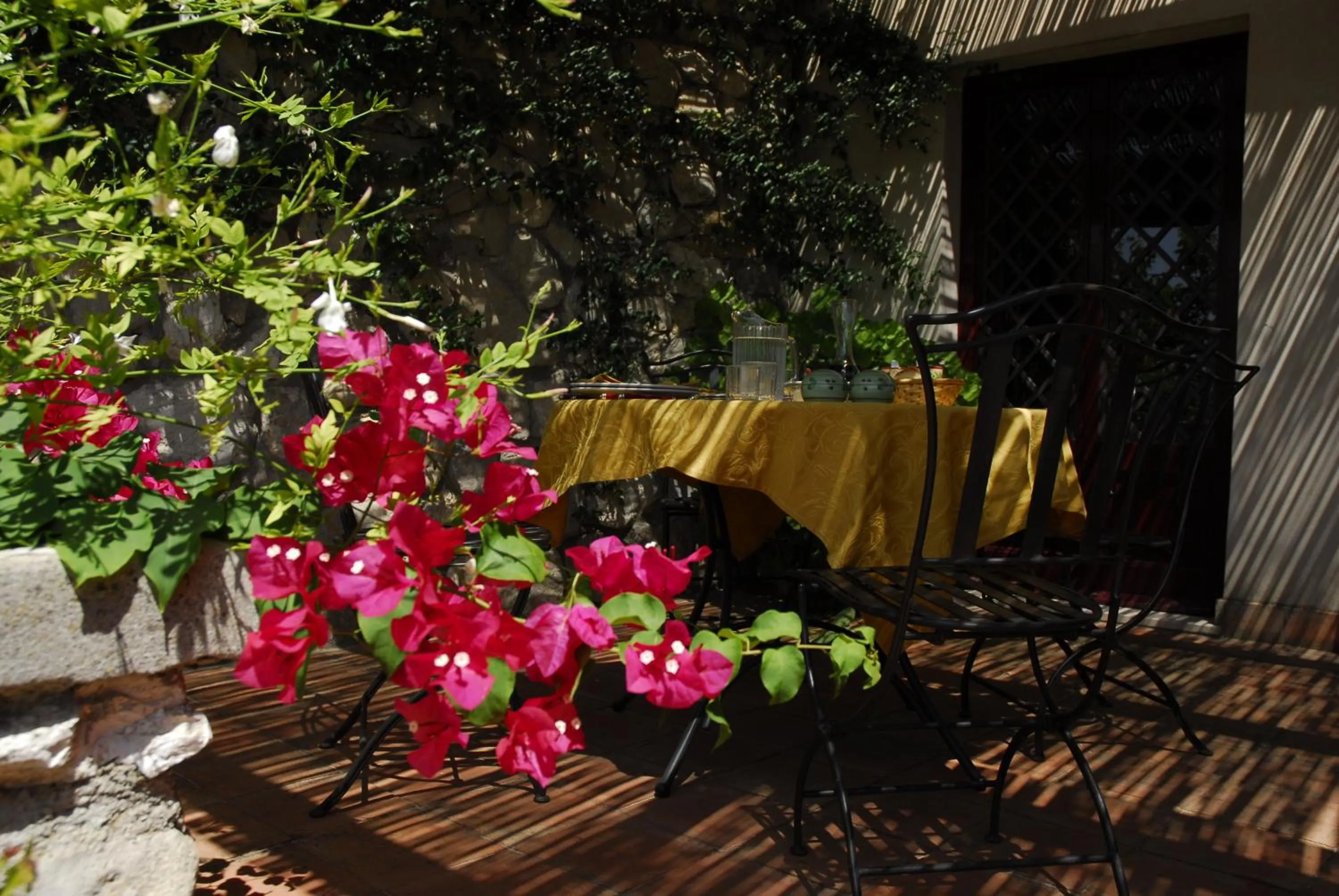 Restaurant/places to eat in Masseria Rossella