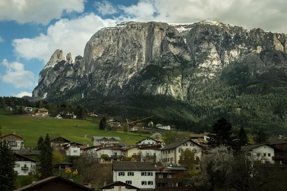 Natural landscape in Gasthof Albergo Kreuzwirt