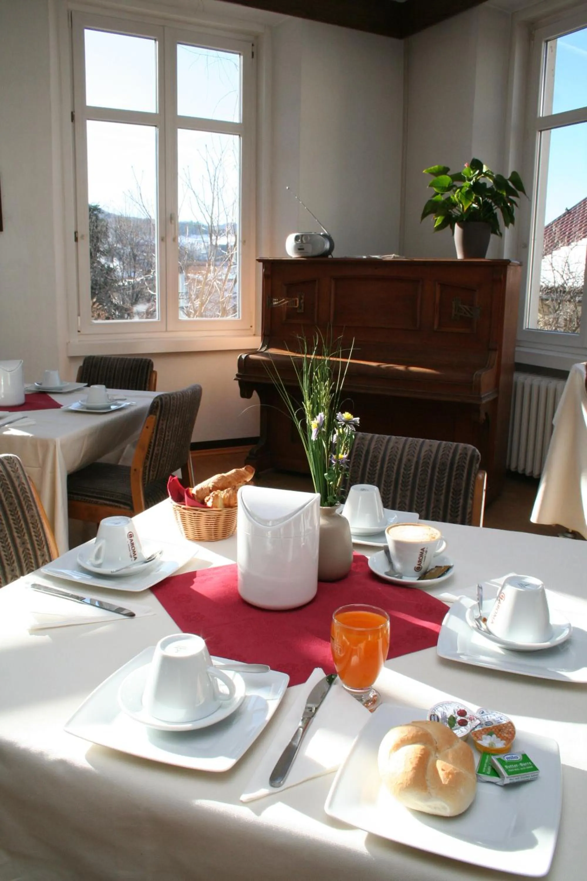 Restaurant/places to eat in Gasthof Albergo Kreuzwirt