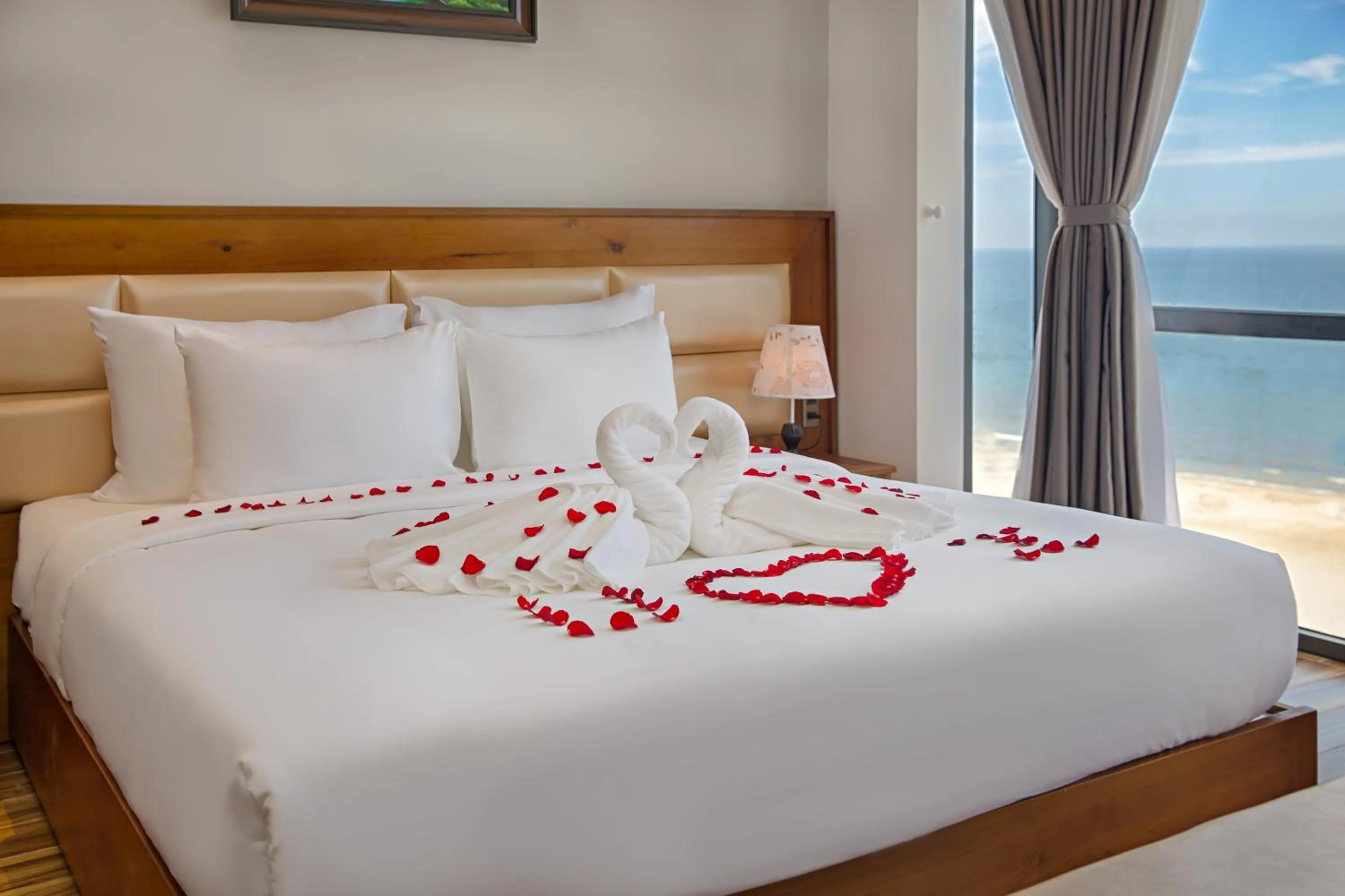 Bed in Alisia Beach Hotel Da Nang