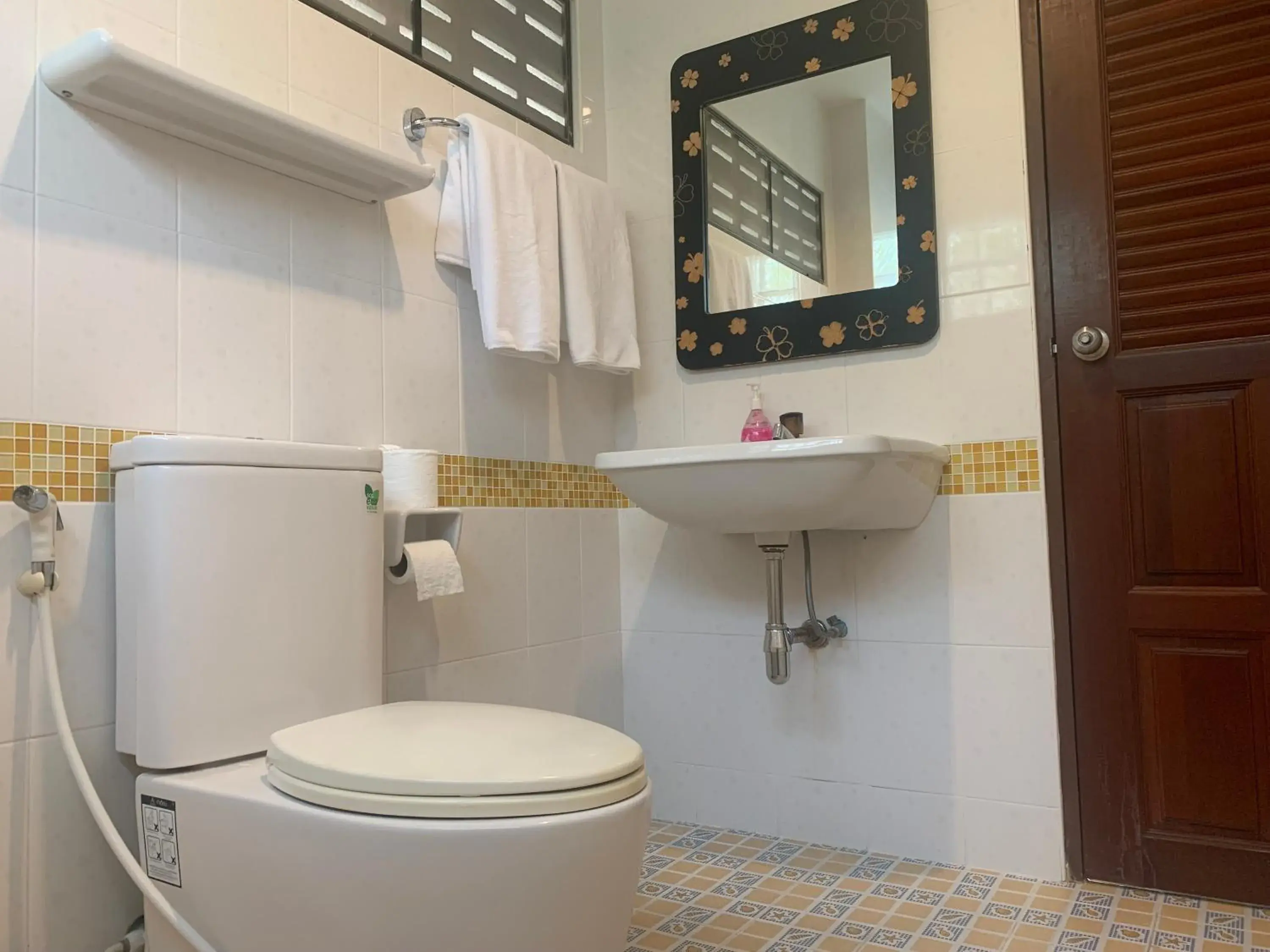 Superior Seaview Double Bed with Balcony in Da Bungalows Superior Seaview Double Bed with Balcony in Da Bungalows