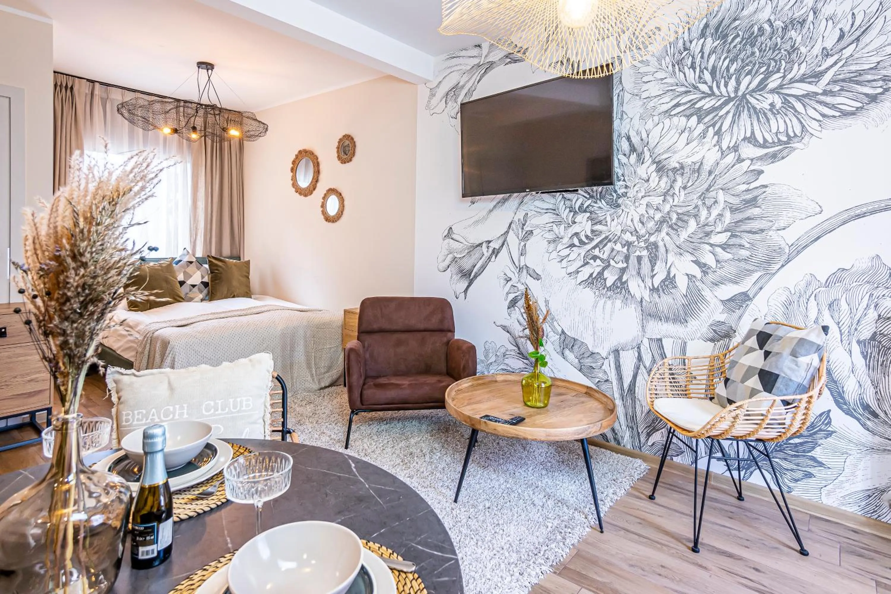 Tamara Suites & Apartments