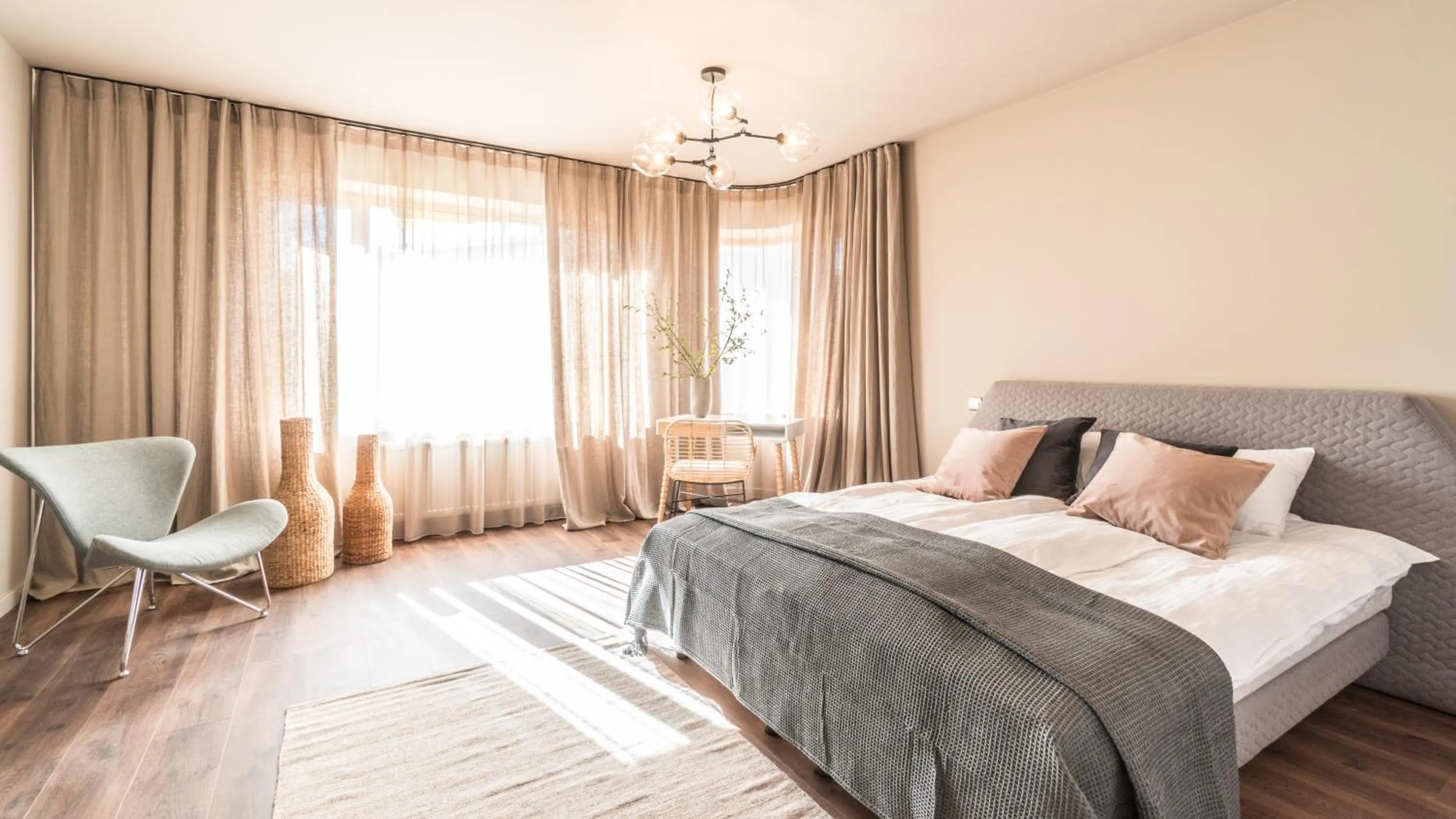 Bed in Tamara Suites & Apartments