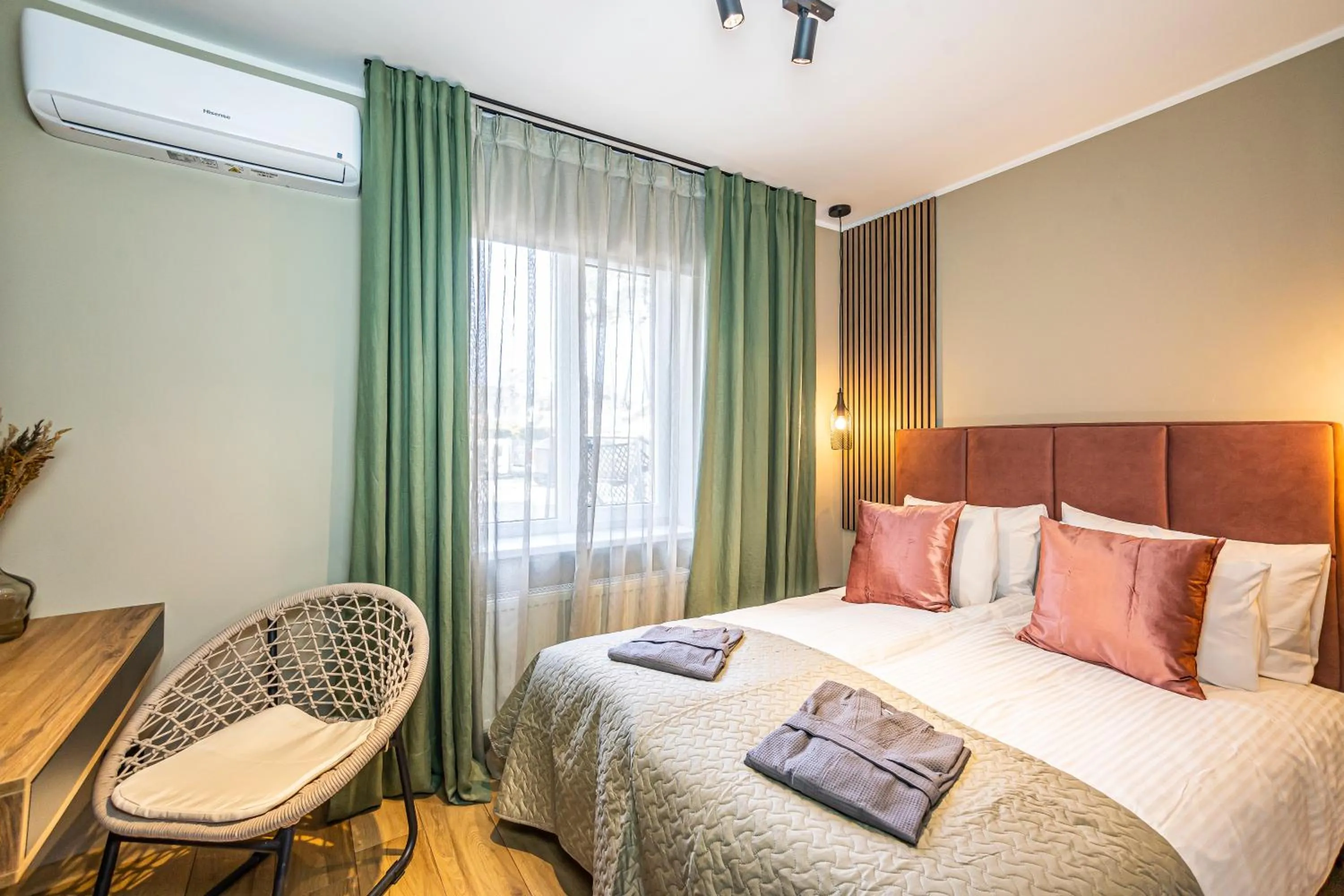 Bed in Tamara Suites & Apartments